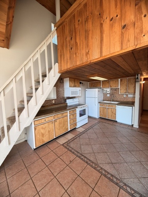 2424 Ryan Gulch Court S 304 Property Photo 3