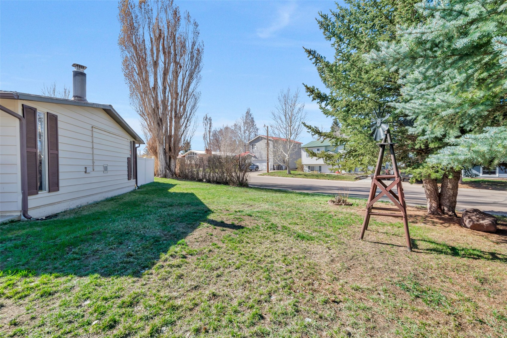 301 E View Drive Property Photo 47