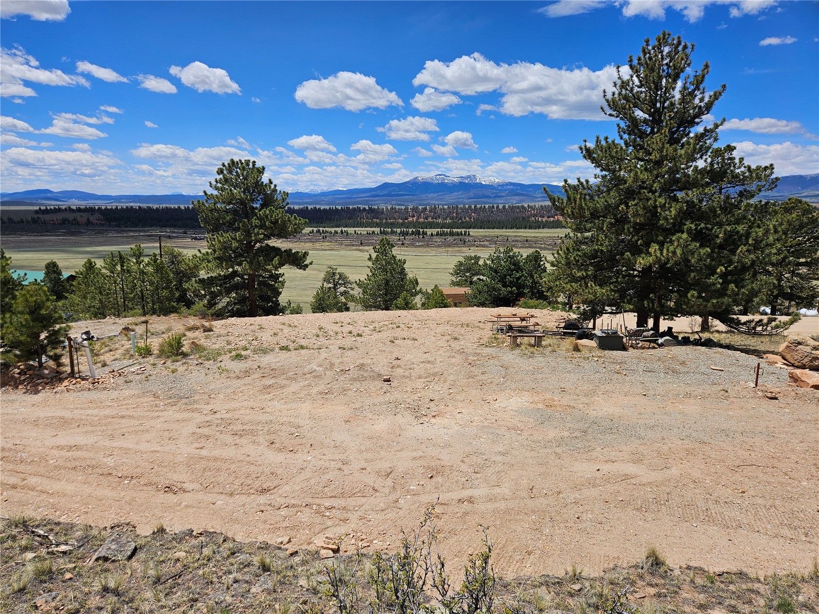 636 Bonell Drive Property Photo 4