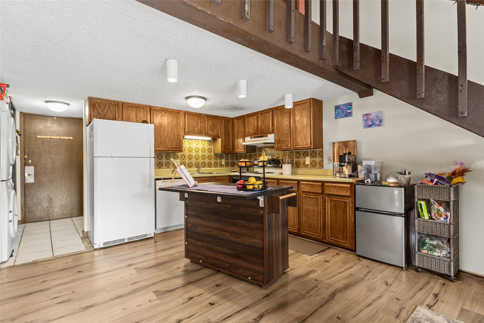465 Tamarack Drive B211 Property Photo 3