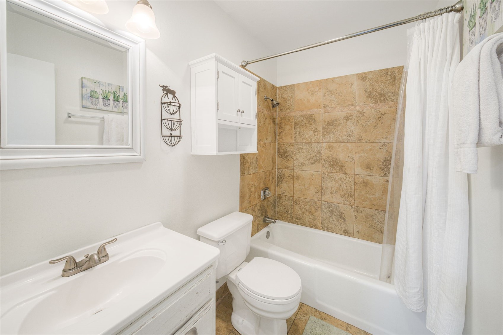 111 Corinthian Circle I Property Photo 25