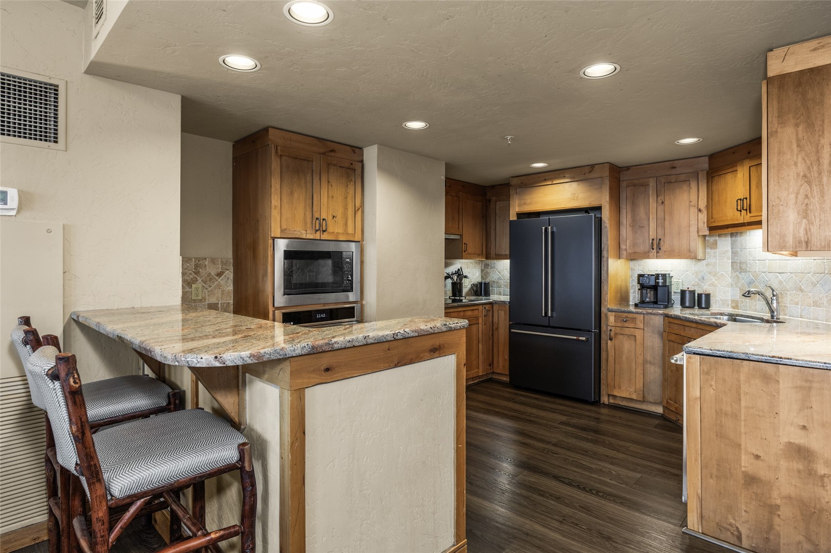 2300 Mt Werner Circle Ph703 Property Photo 7
