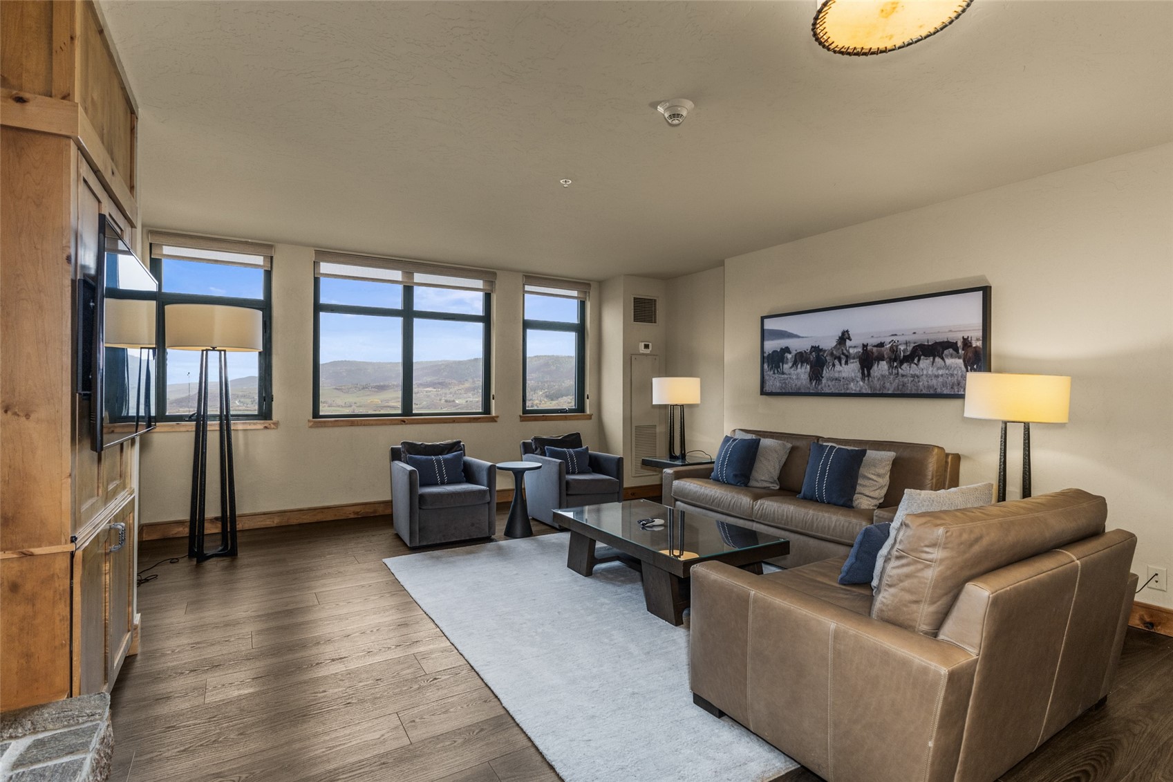 2300 Mt Werner Circle Ph703 Property Photo 11