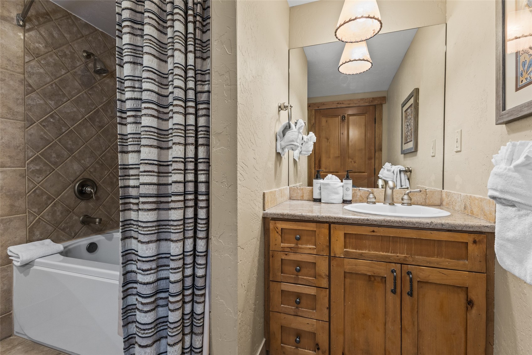 2300 Mt Werner Circle Ph703 Property Photo 20