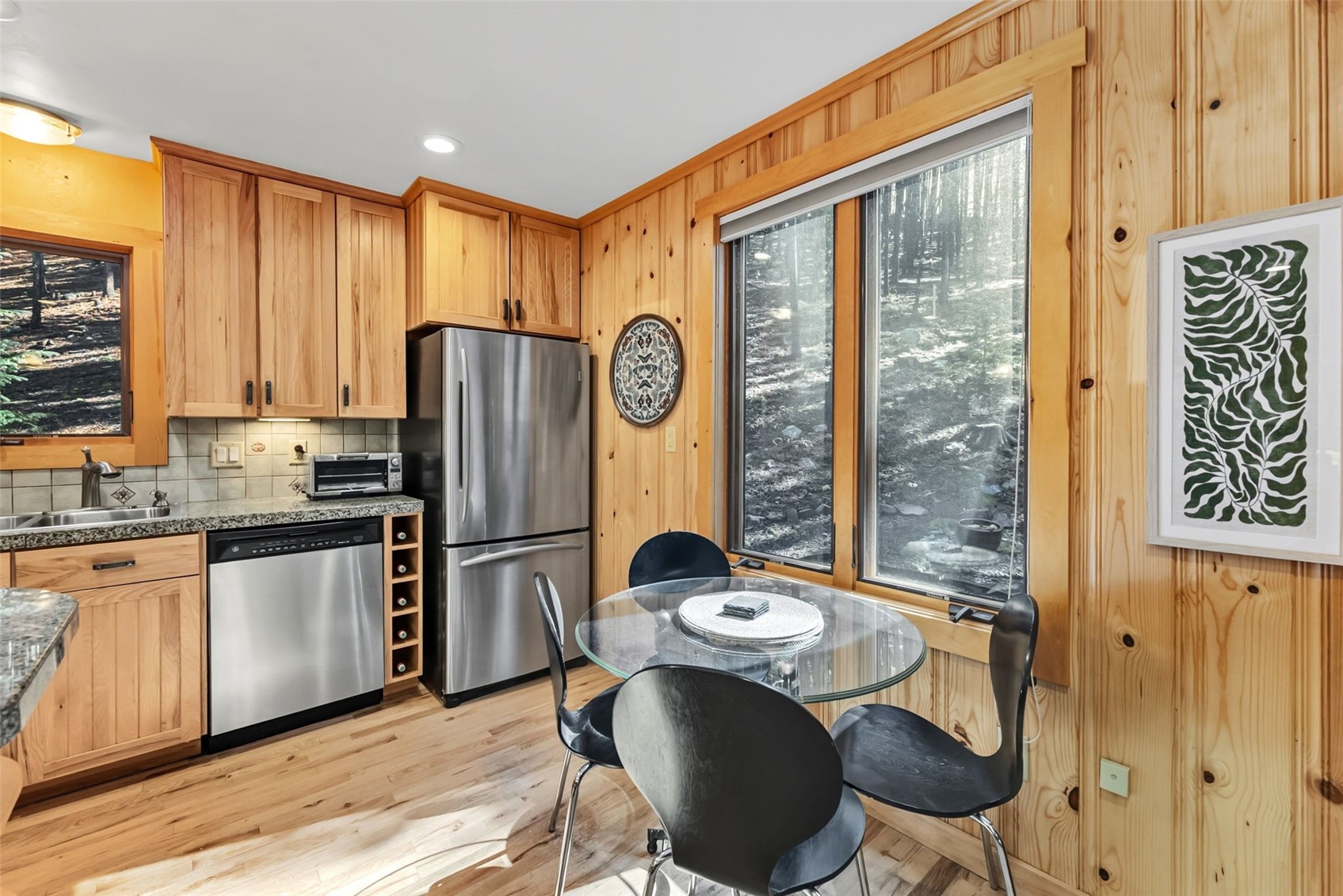 446 Blue River Road Property Photo 5