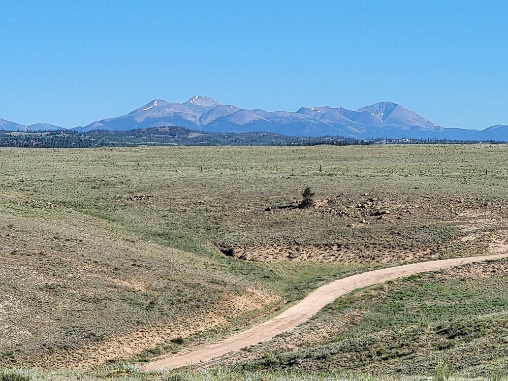 1071 Yellowstone Road Property Photo 8