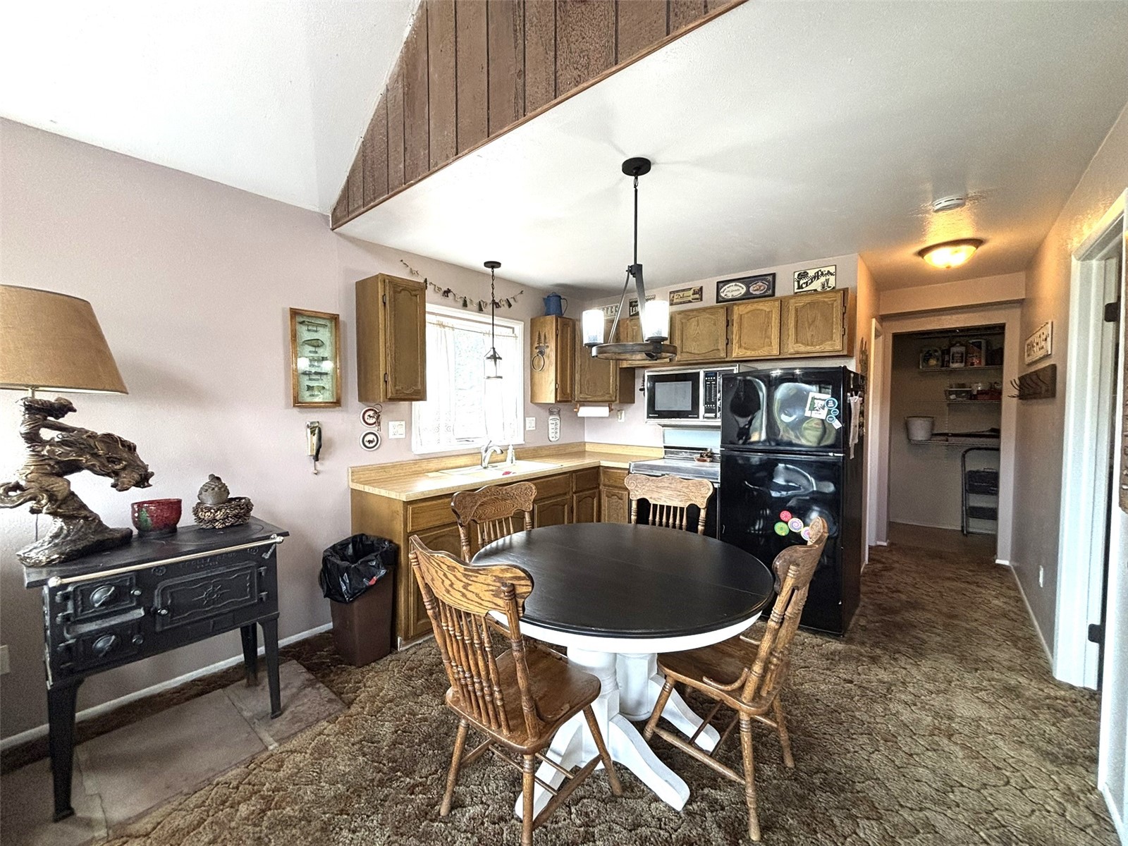 2138 Overland Circle Property Photo 7