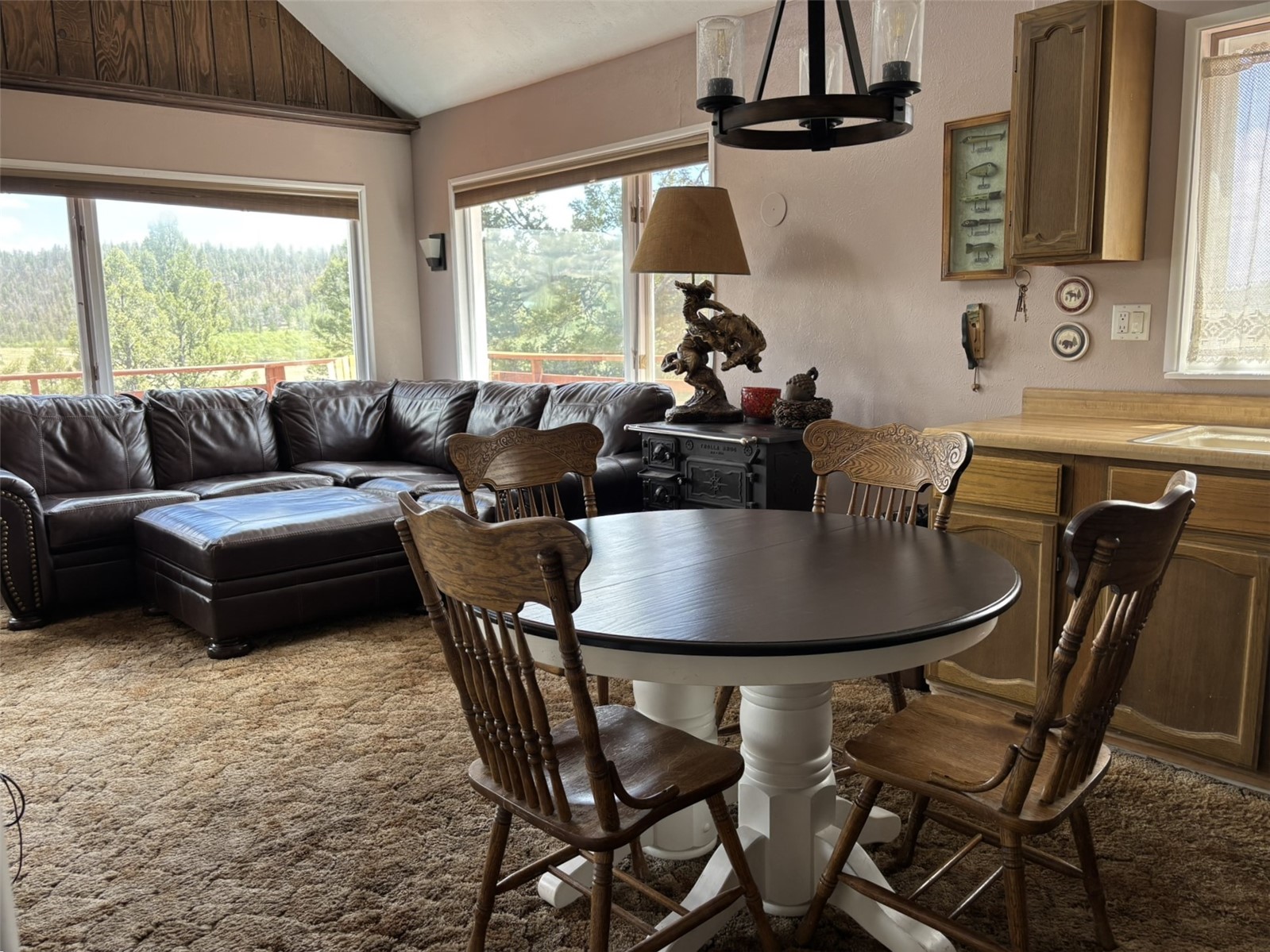 2138 Overland Circle Property Photo 14