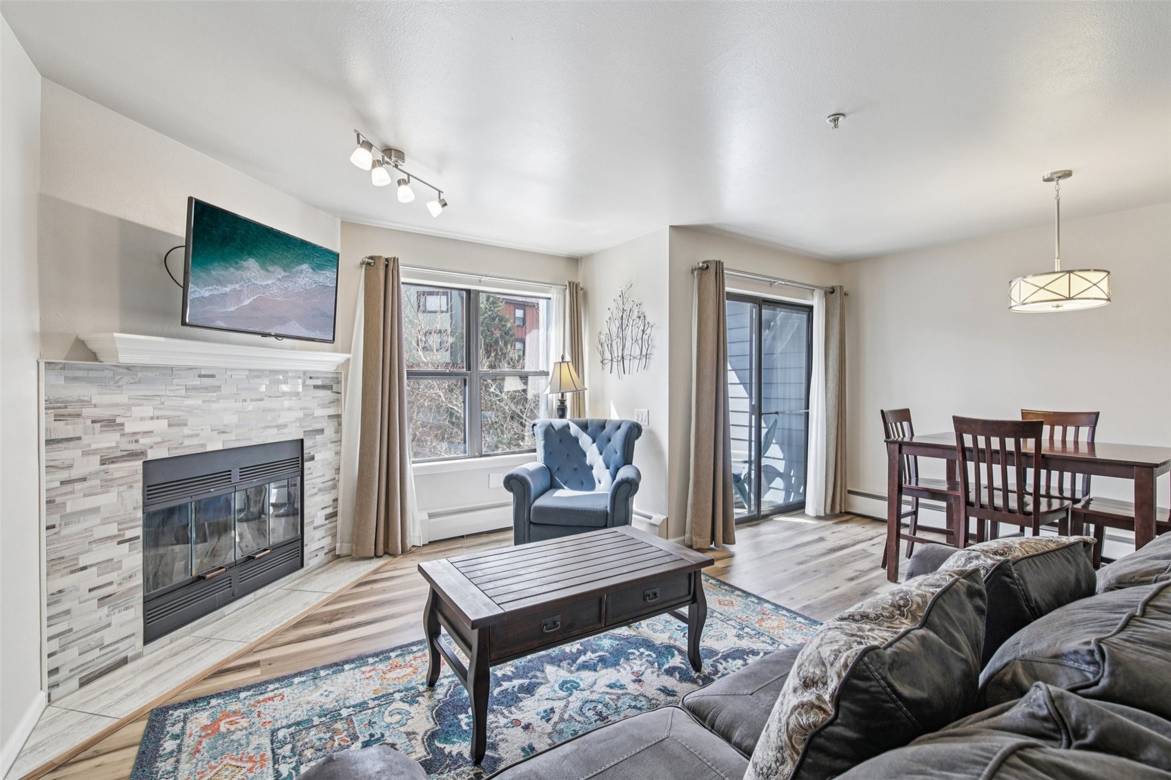 100 S Park Avenue W306 Property Photo 1