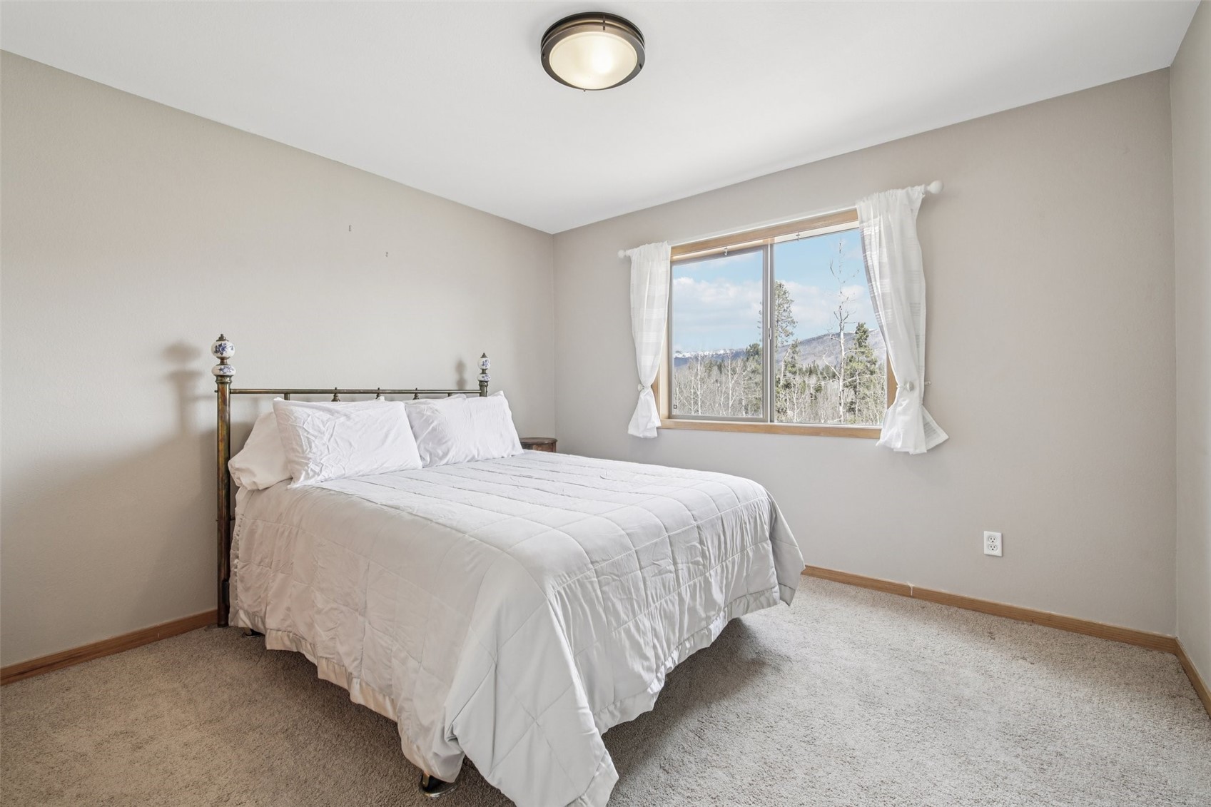 51 Sauterne Lane Property Photo 17