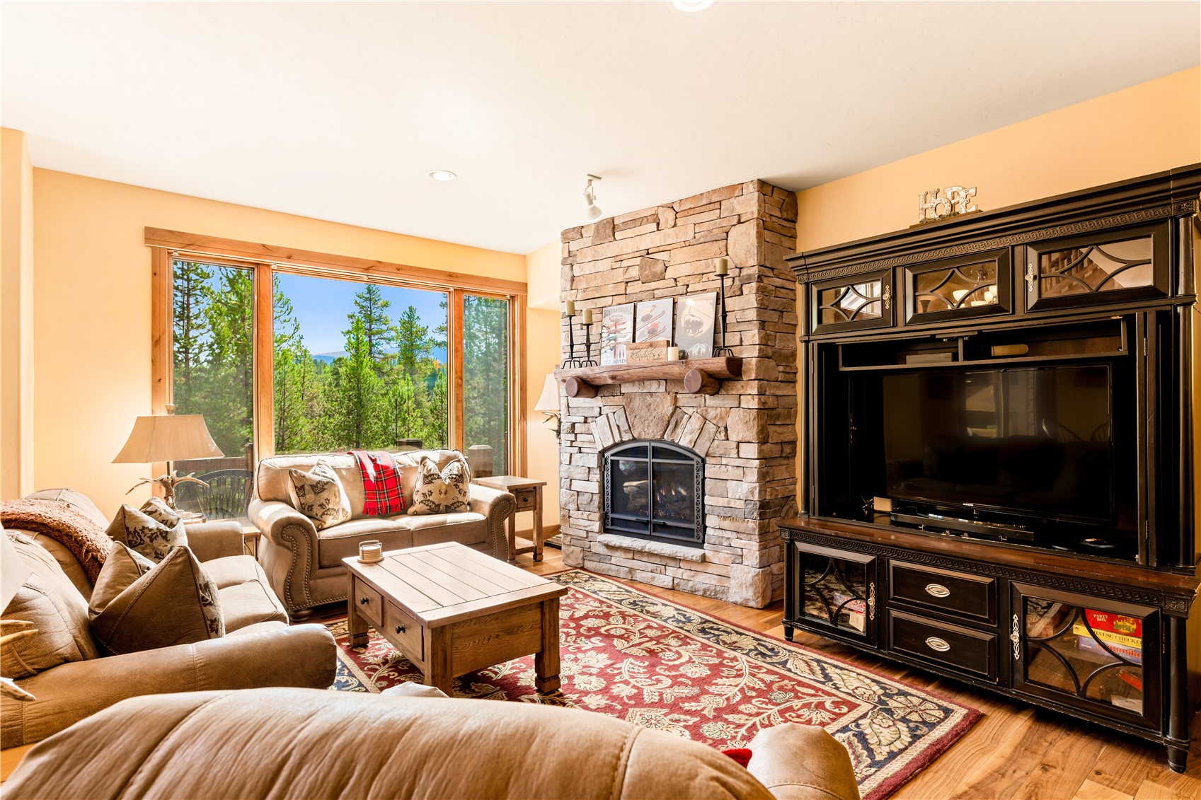 91 Snowshoe Circle Property Photo 4