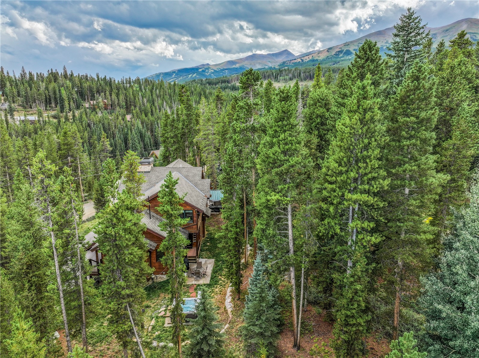 91 Snowshoe Circle Property Photo 34