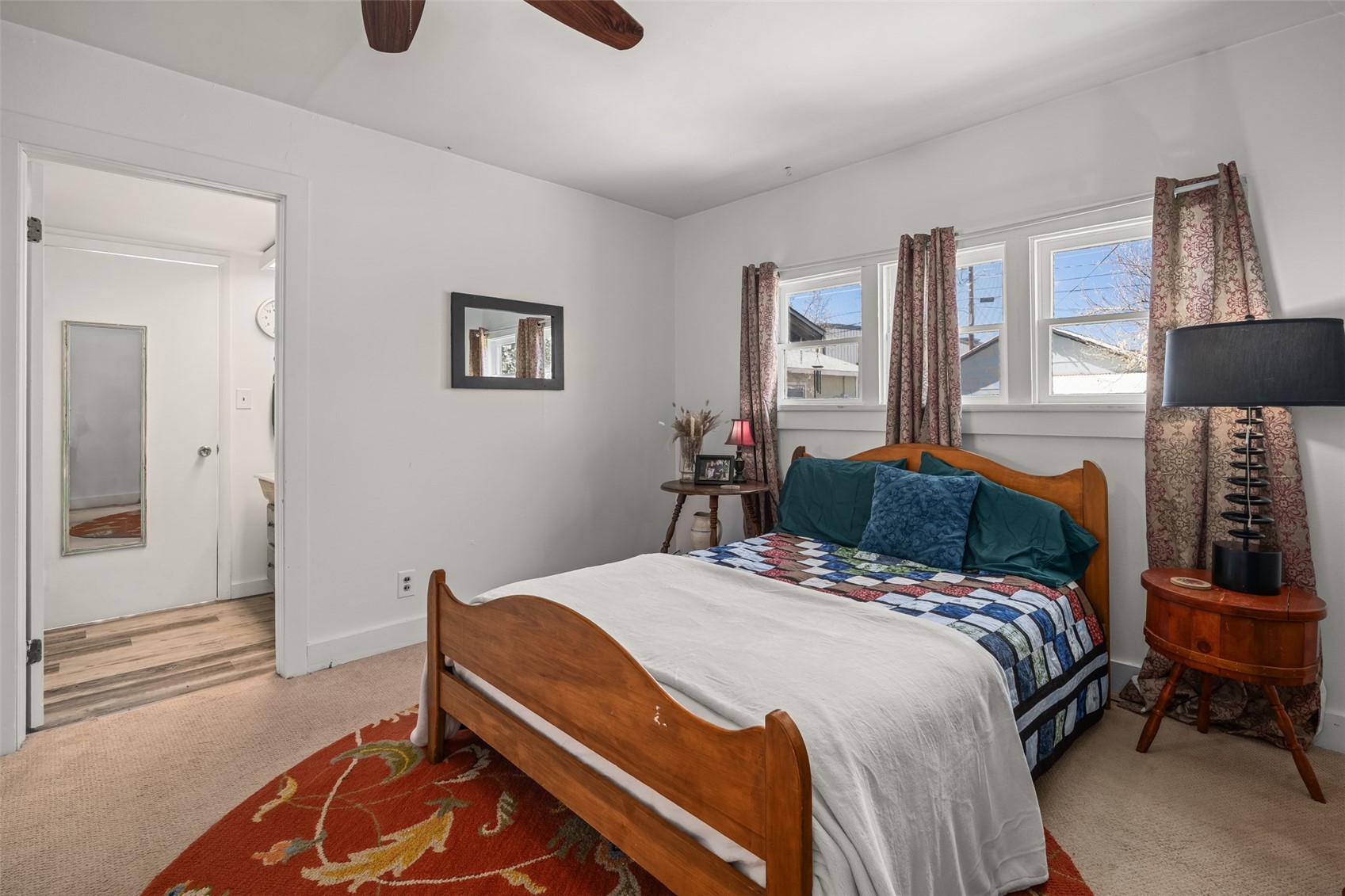 129 S Poplar Street Property Photo 15