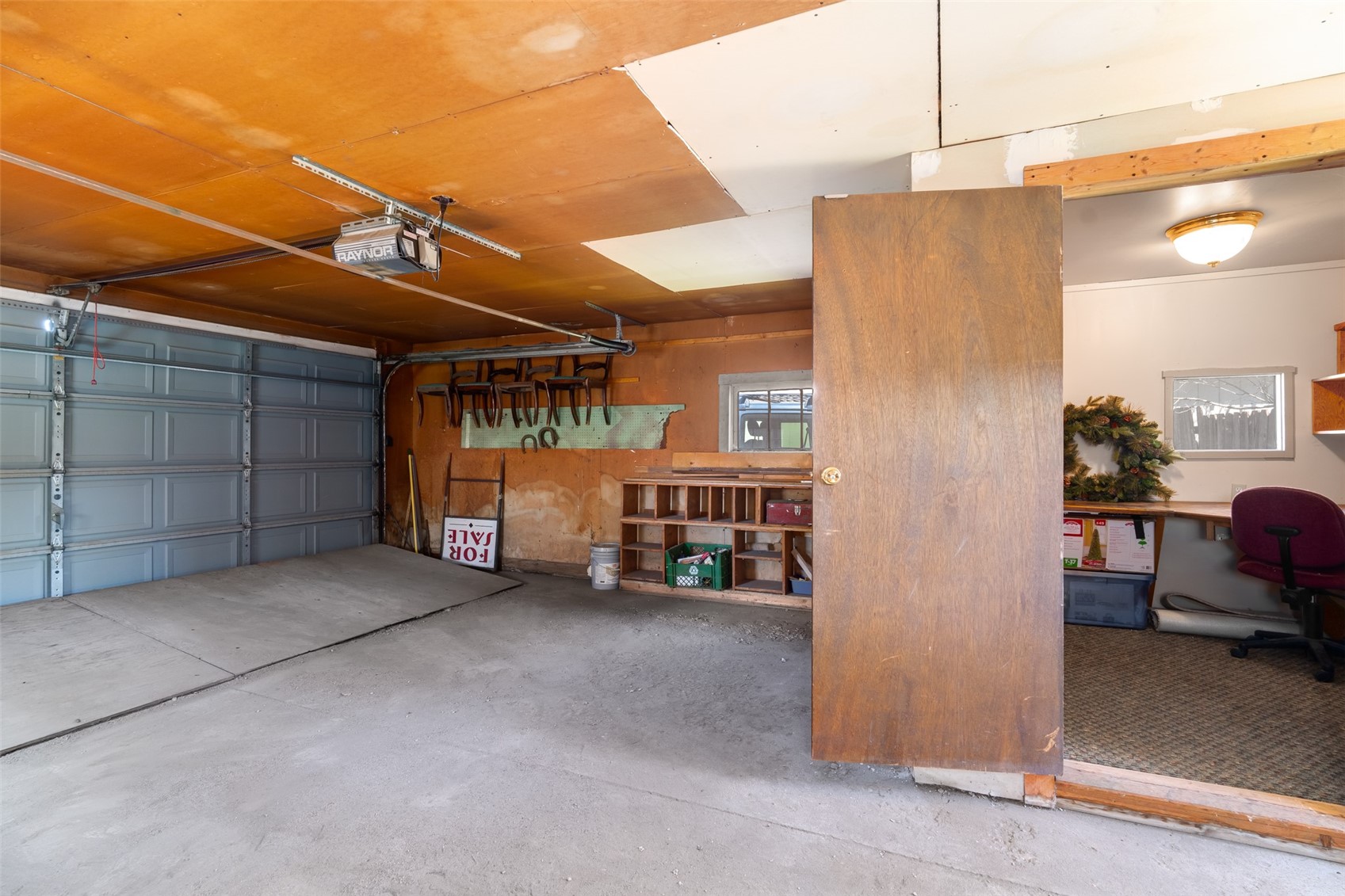 129 S Poplar Street Property Photo 25