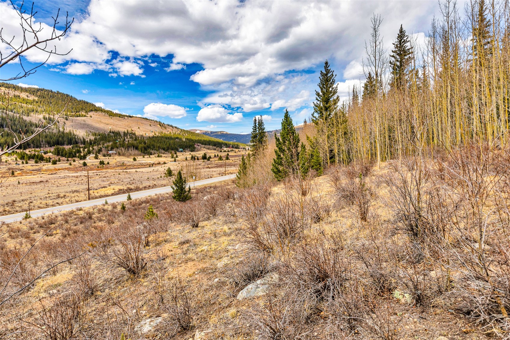 55780 Highway 9 Property Photo 2