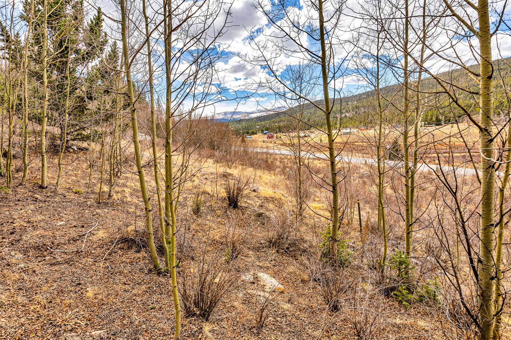 55780 Highway 9 Property Photo 15