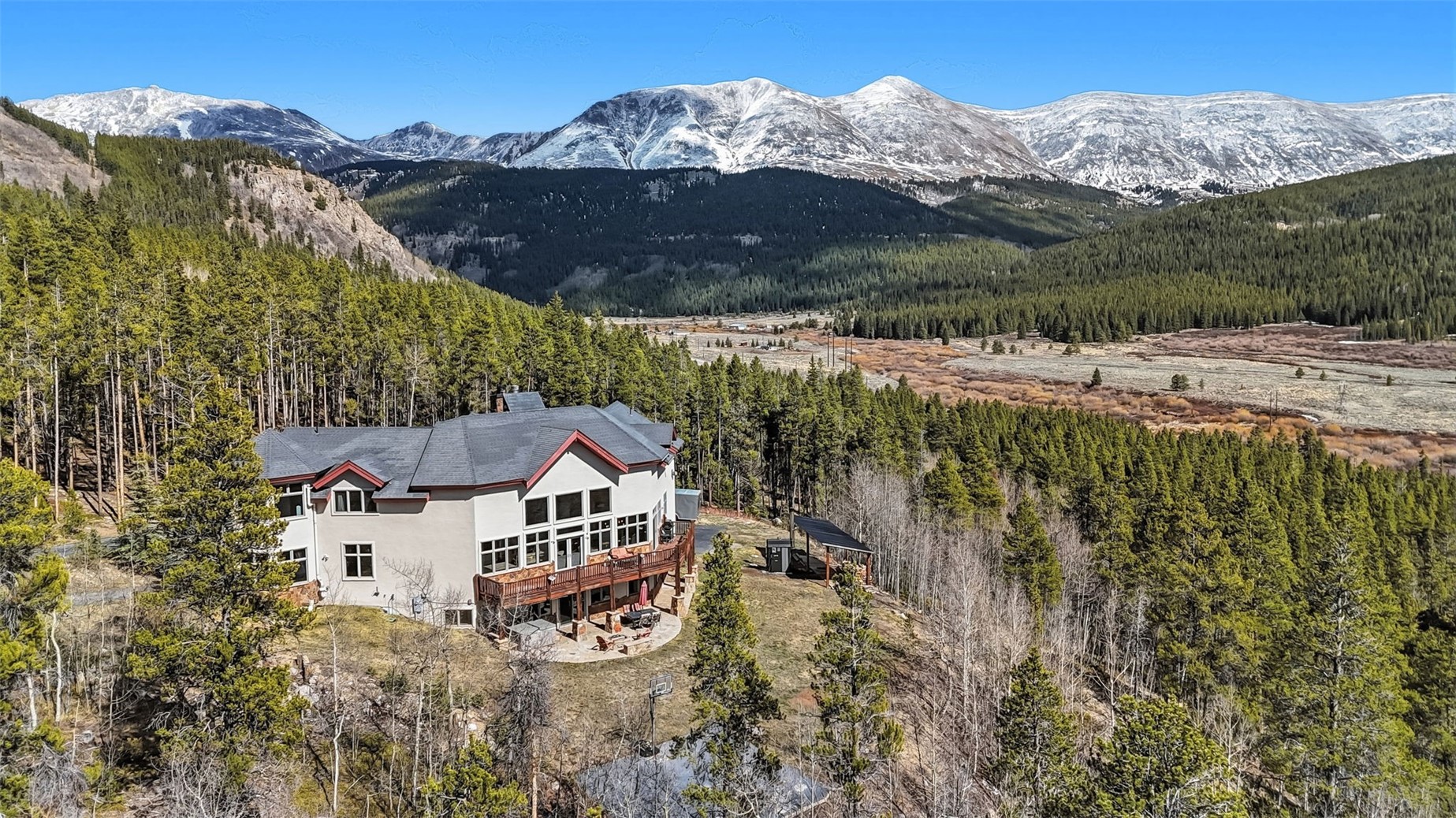 300 Buckeye Creek Road Property Photo 1