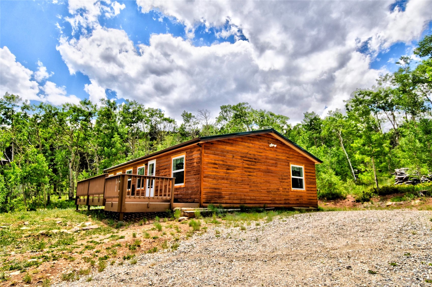 605 Lamb Mountain Road Property Photo 1