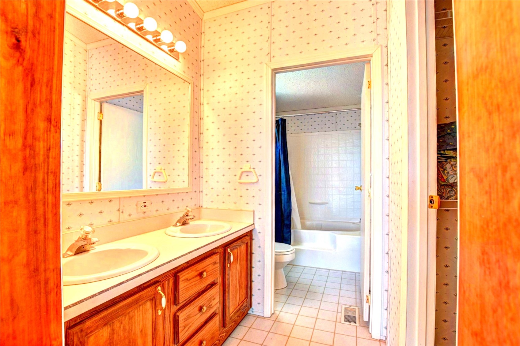 605 Lamb Mountain Road Property Photo 16