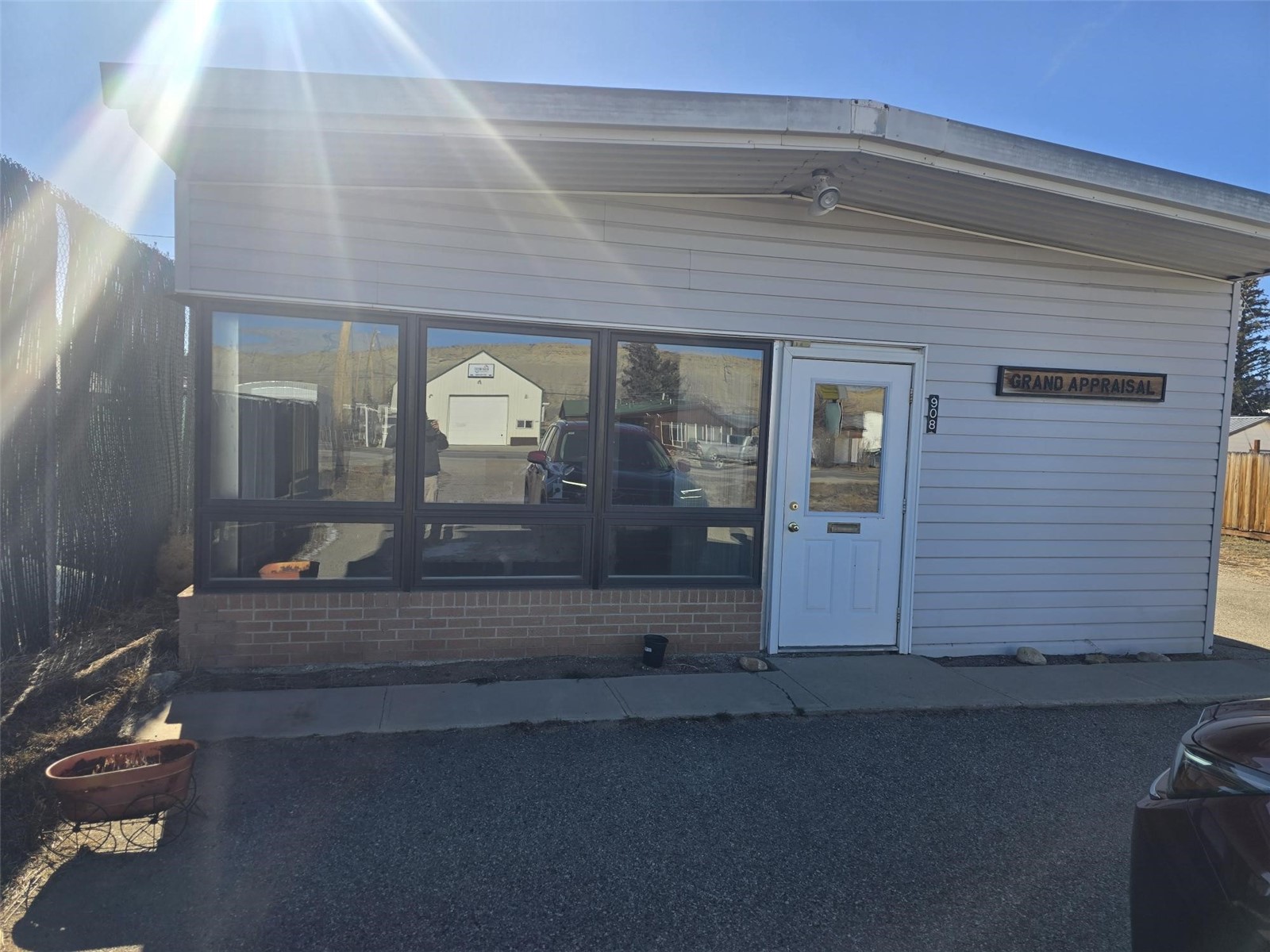 908 Us-40 Property Photo 1