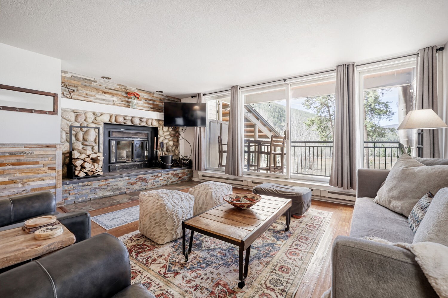 21610 Us Highway 6 2165 Property Photo 1