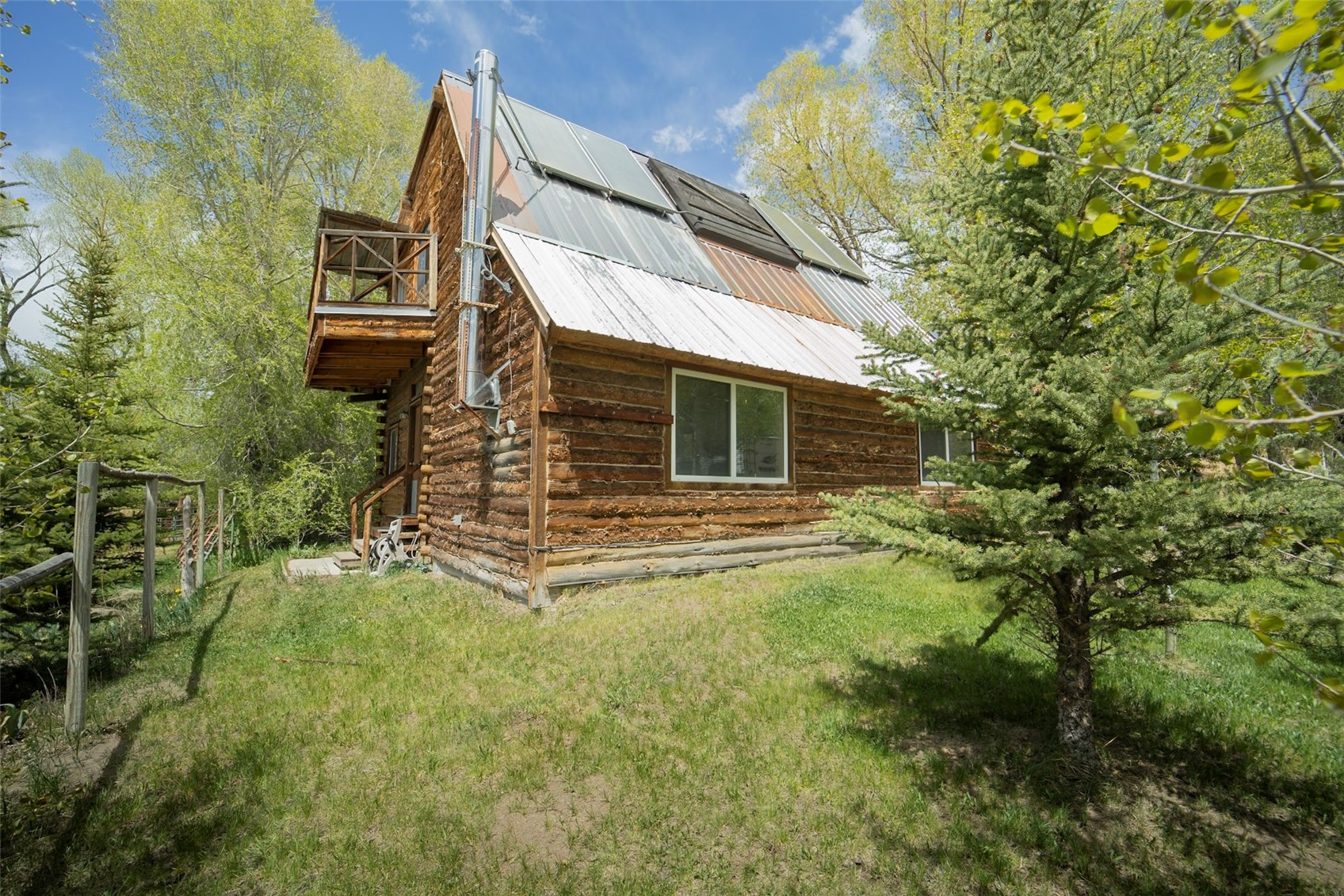 241 Moffat Avenue Property Photo 1