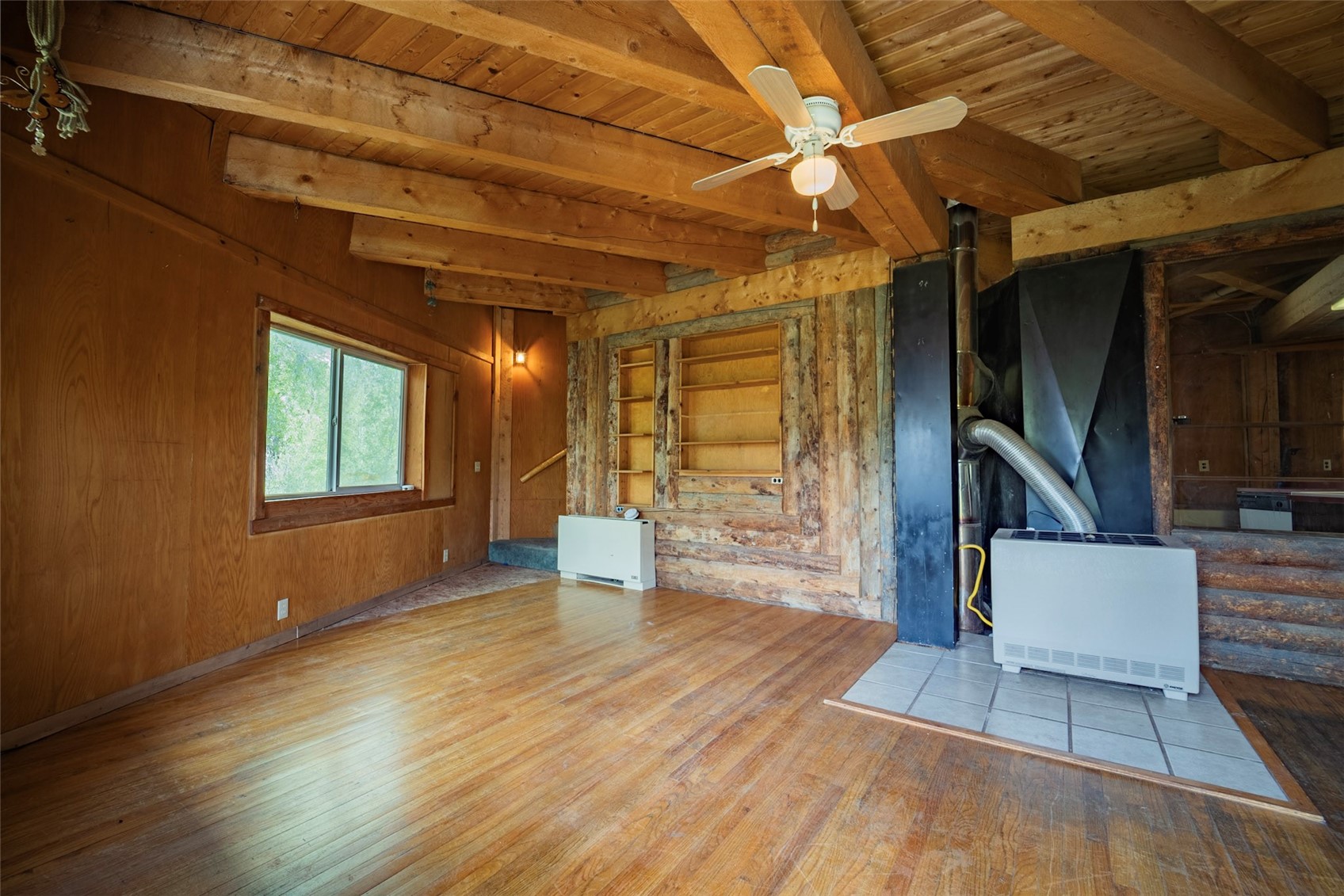 241 Moffat Avenue Property Photo 8