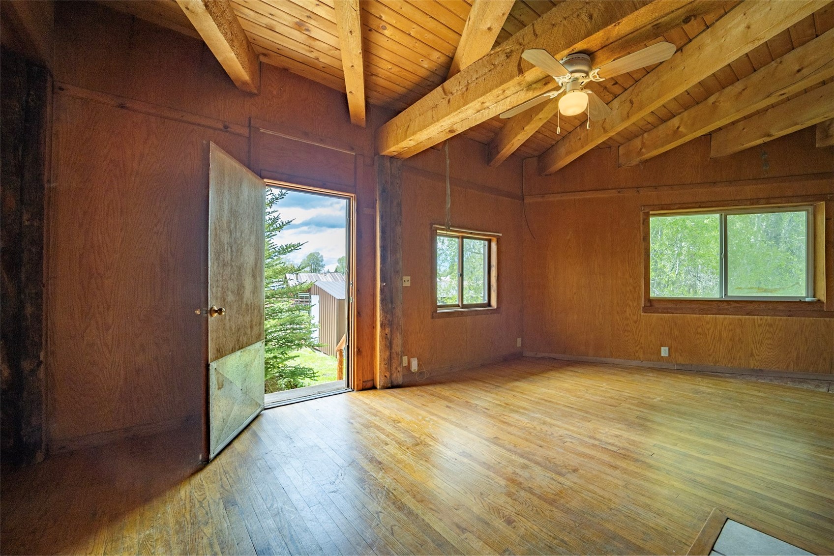 241 Moffat Avenue Property Photo 12