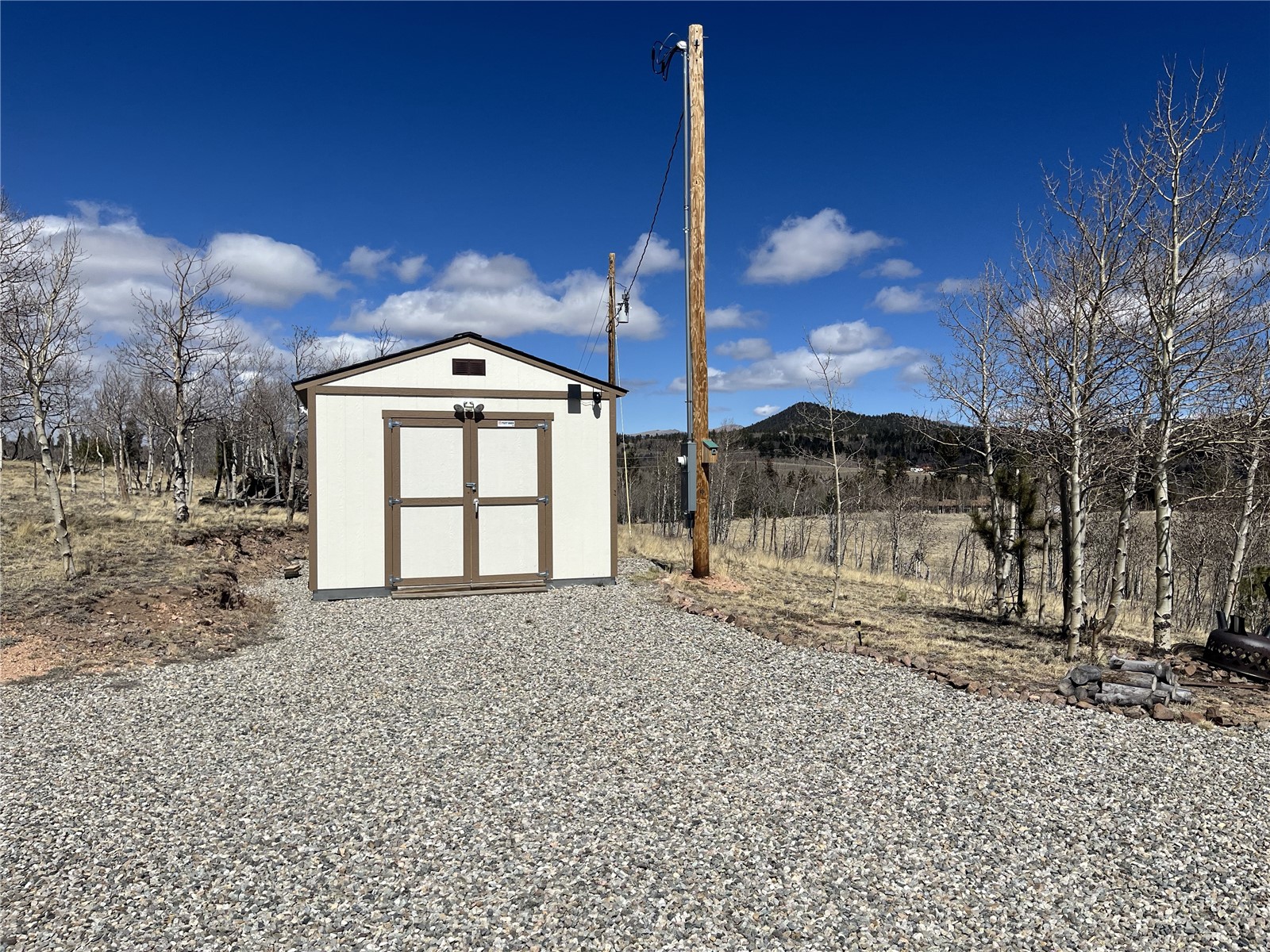 12 Loon Lane Property Photo 3