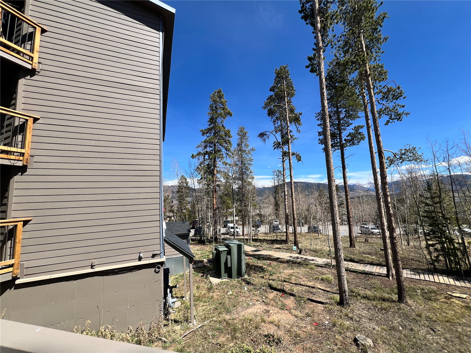 2100 Lodgepole Circle 202 Property Photo 4