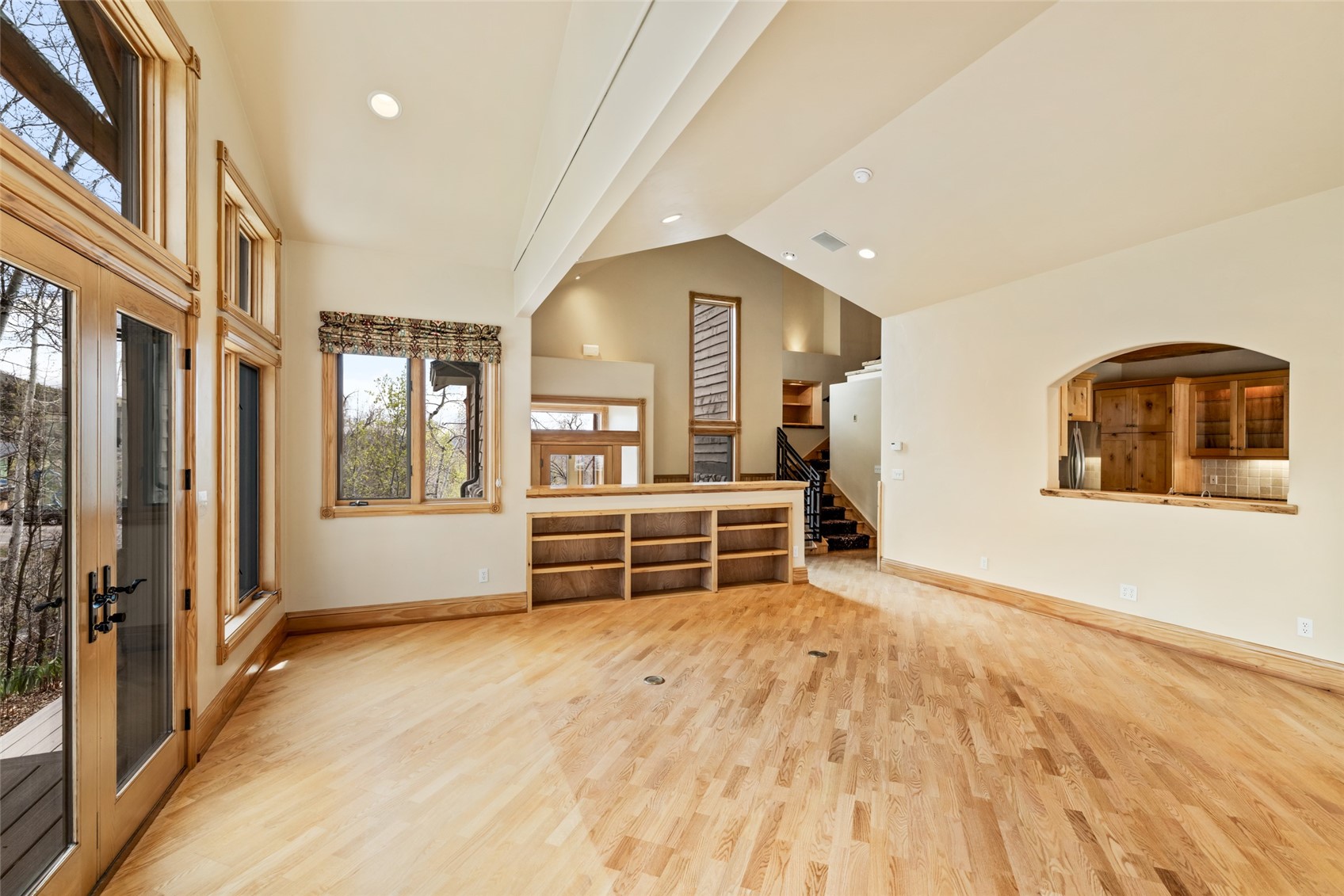 560 Steamboat Boulevard Property Photo 9