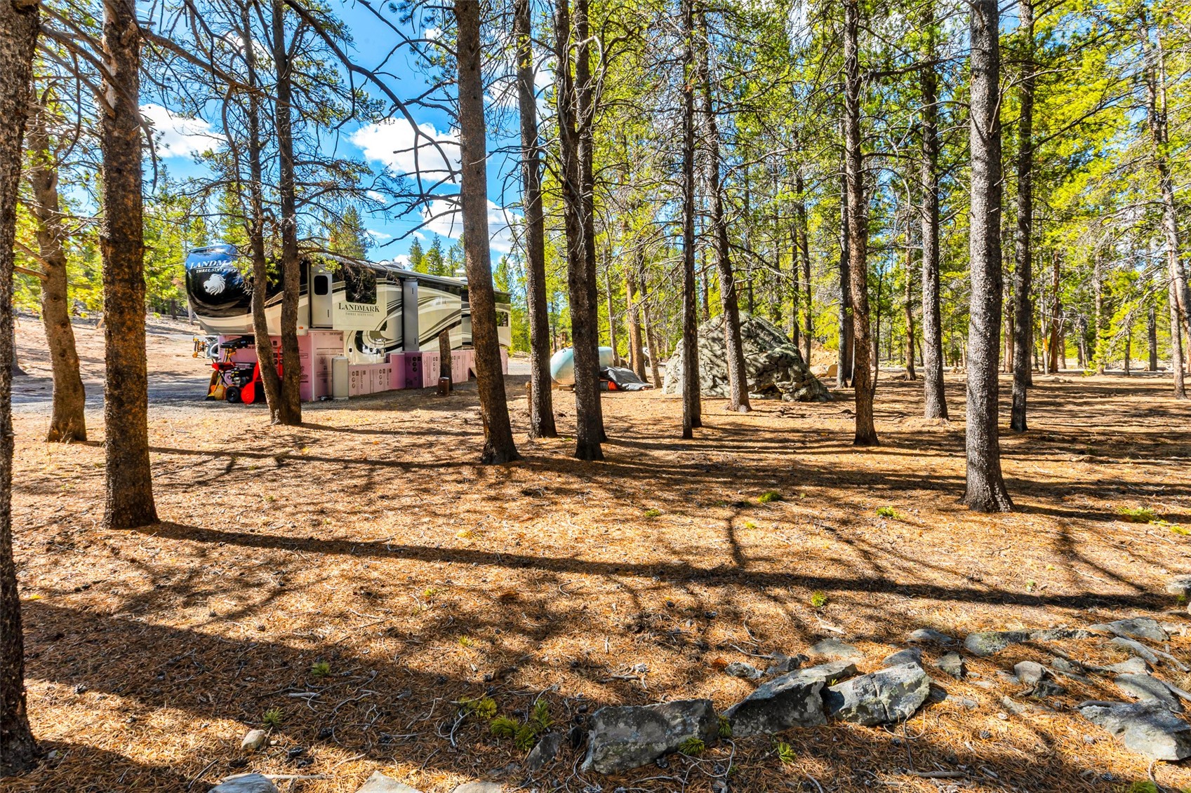 265 Placer Drive Property Photo 17