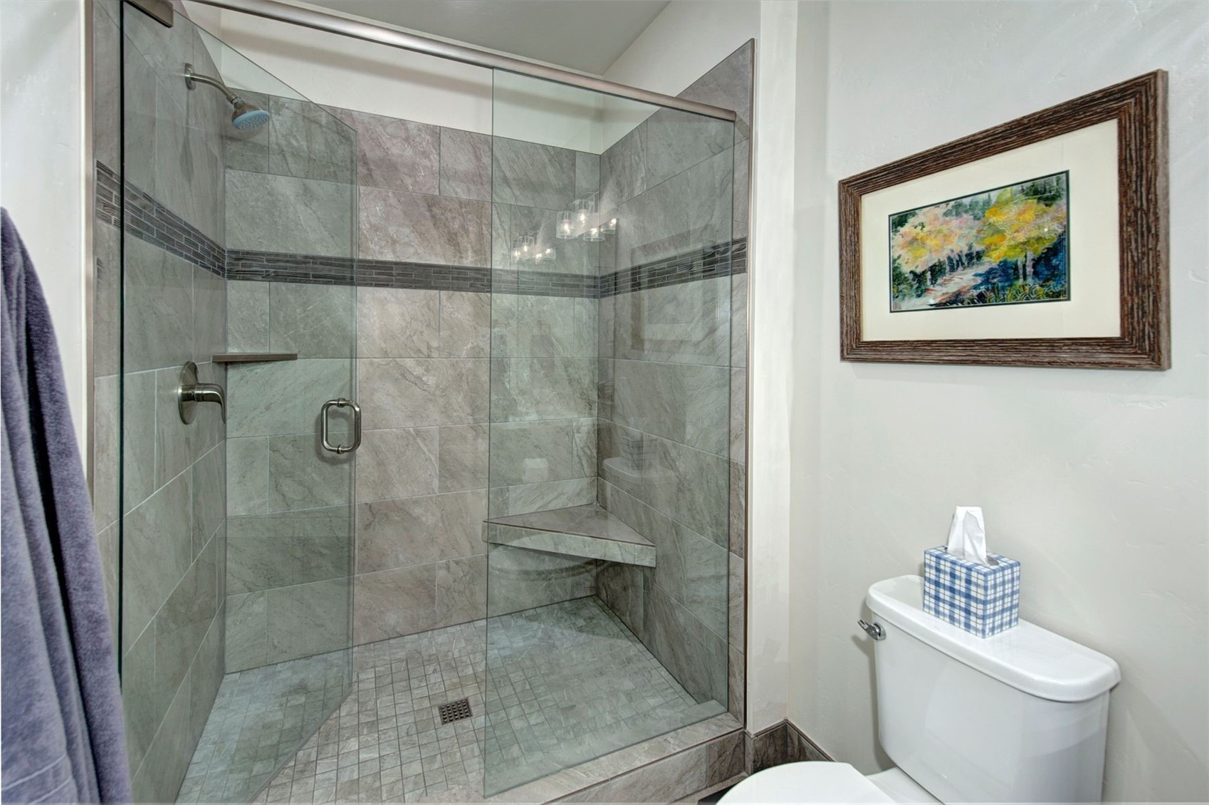 235 E La Bonte Street 207 Property Photo 21