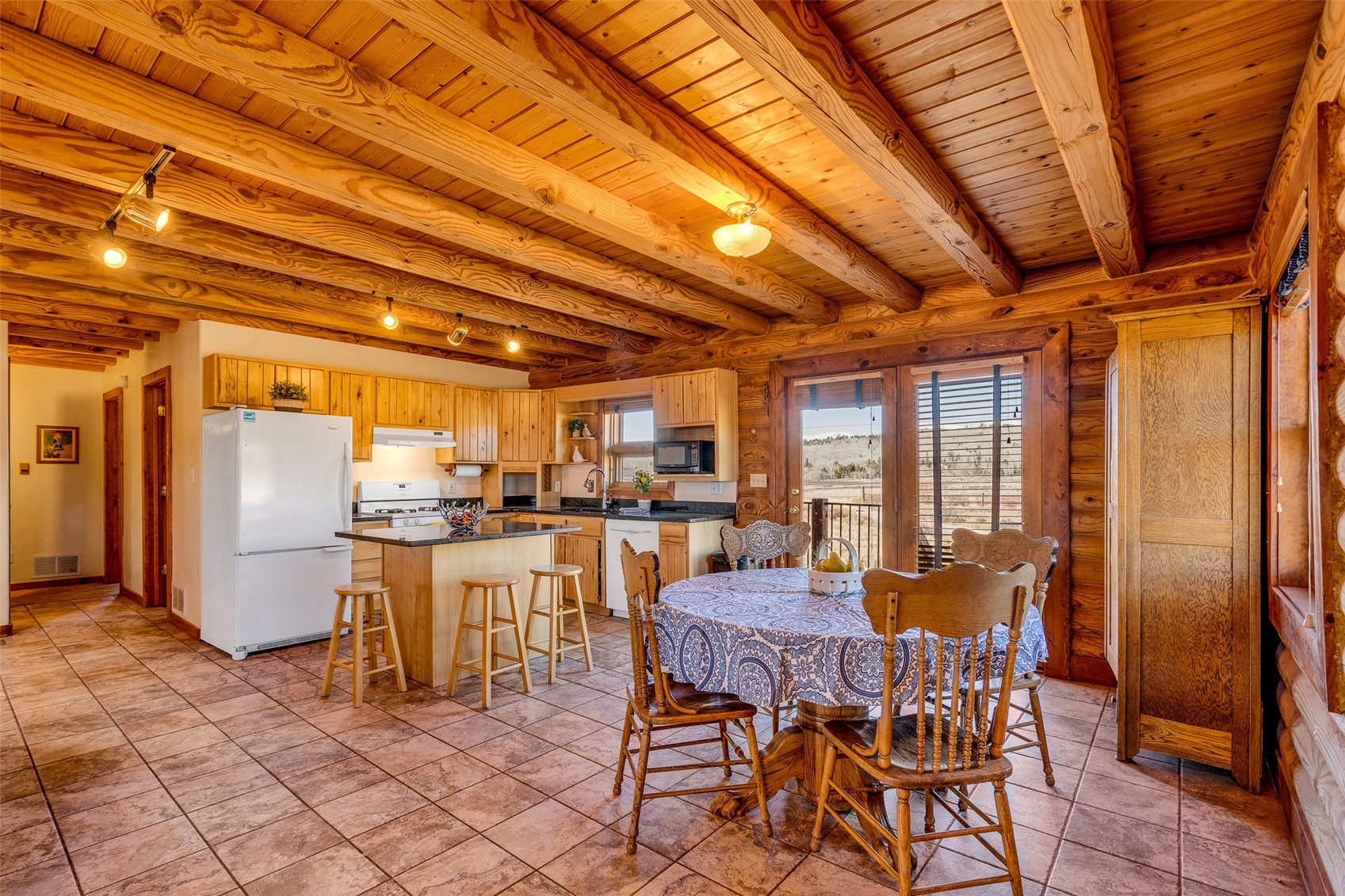 1528 Silverheels Road Property Photo 11
