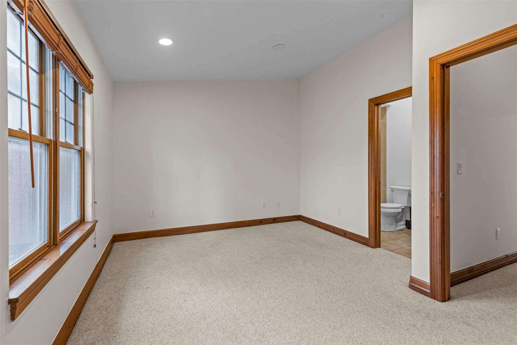 85 Chestnut Lane 85 Property Photo 12