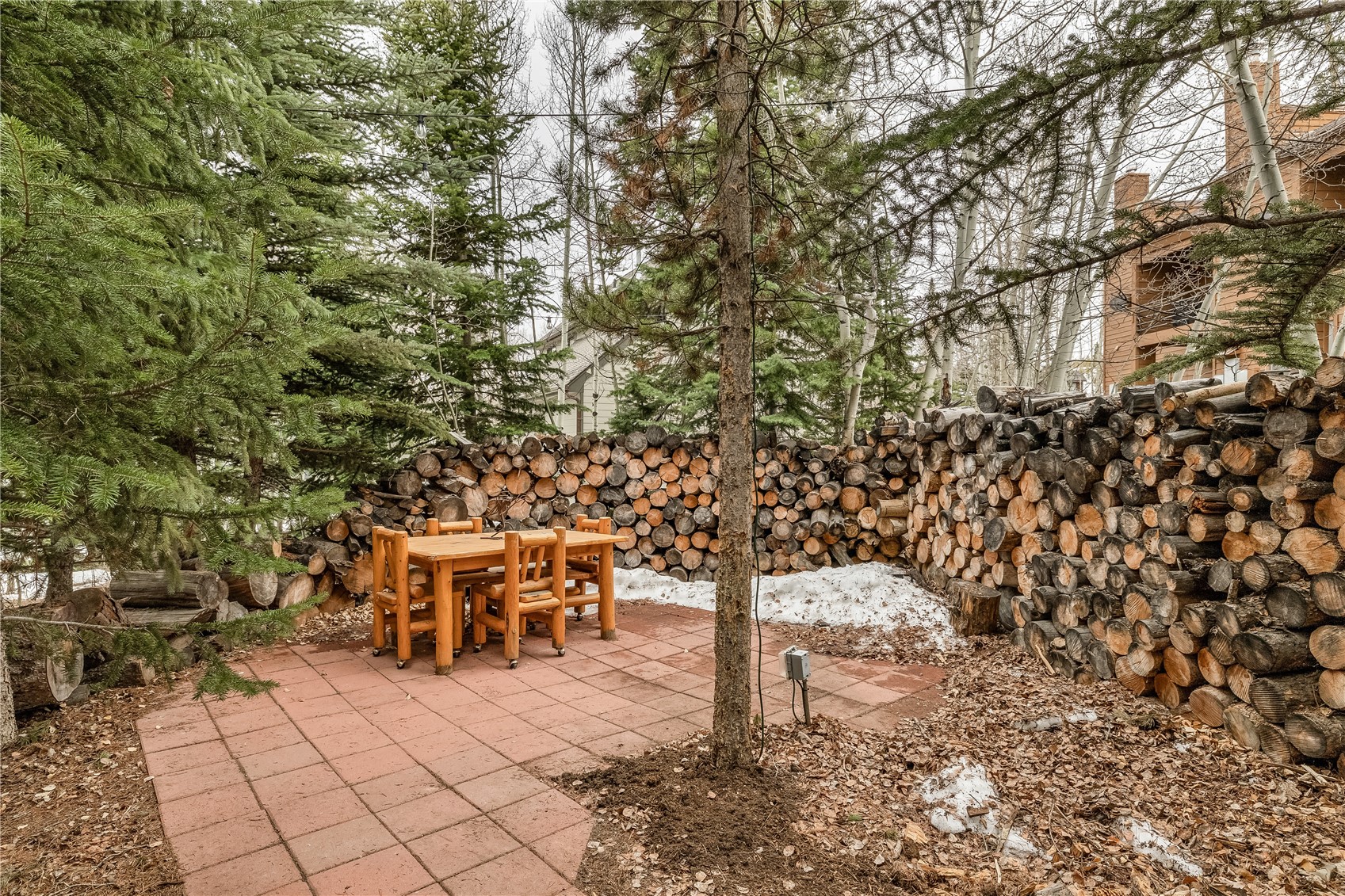 53 Burgundy Circle A Property Photo 3