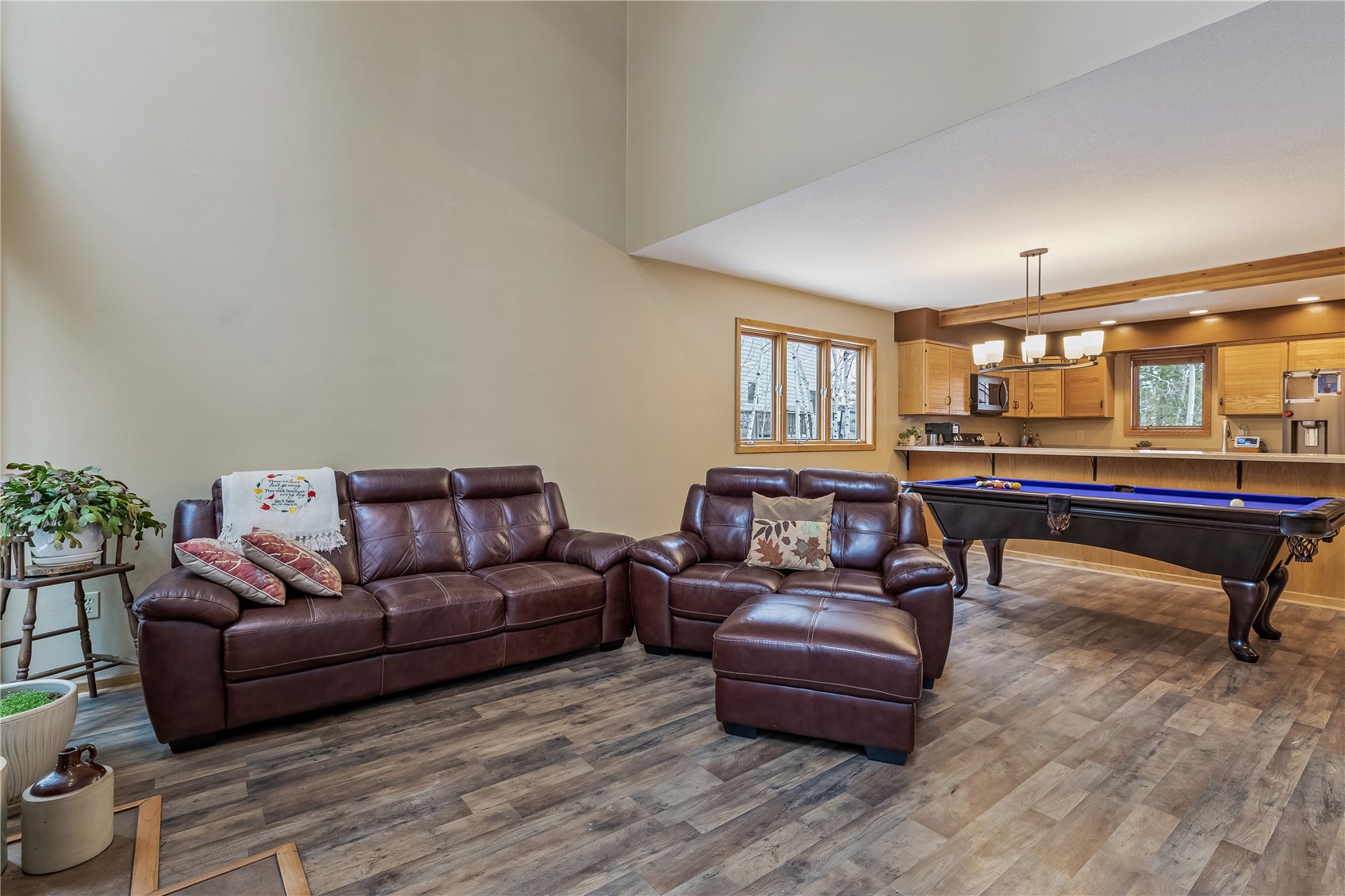 53 Burgundy Circle A Property Photo 12