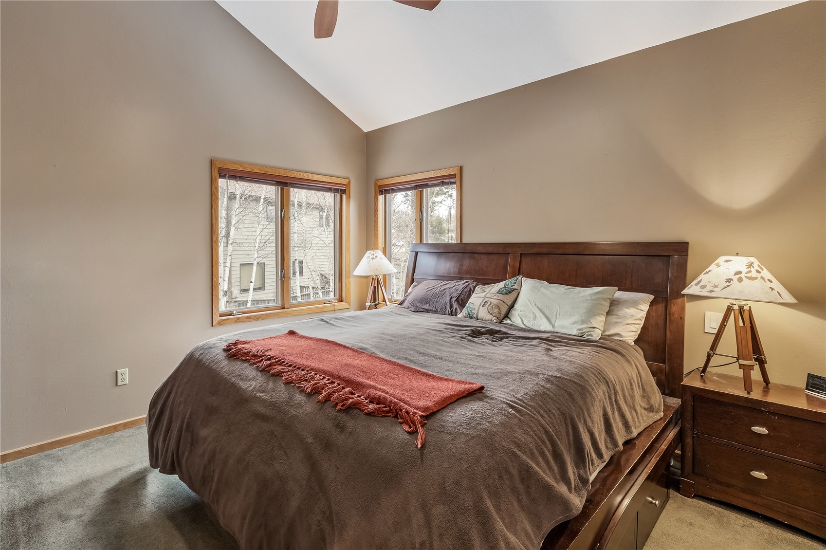 53 Burgundy Circle A Property Photo 17