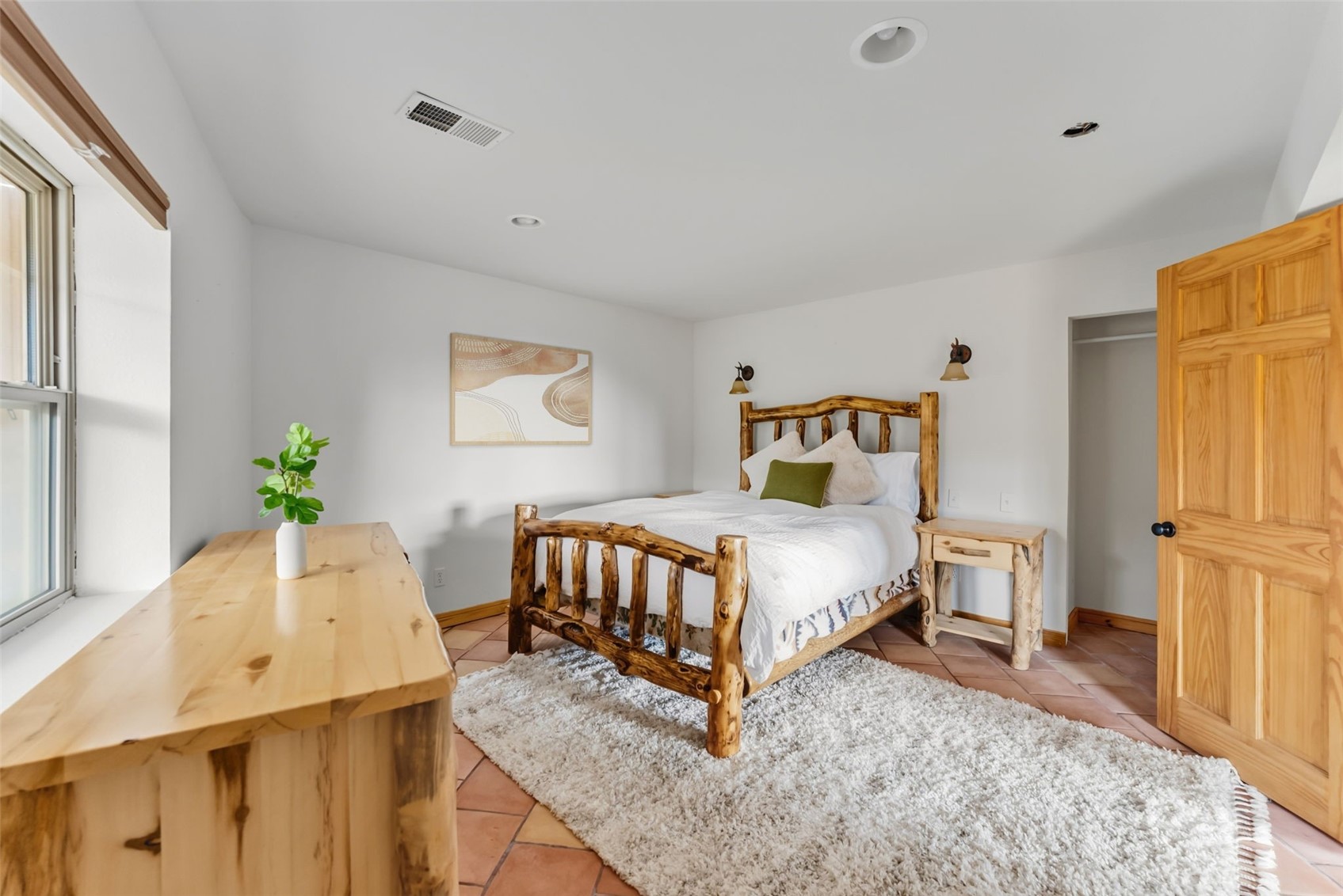 162 S Silk Sisters Place Property Photo 33