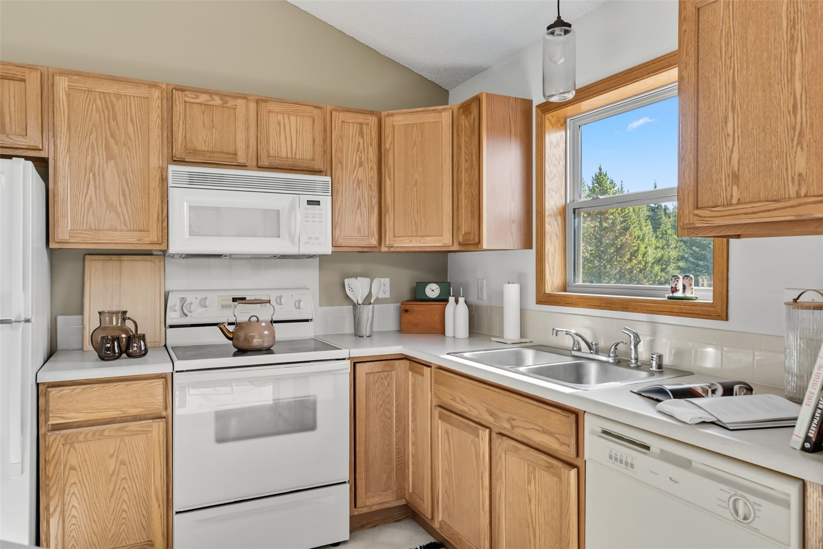 162 S Silk Sisters Place Property Photo 40