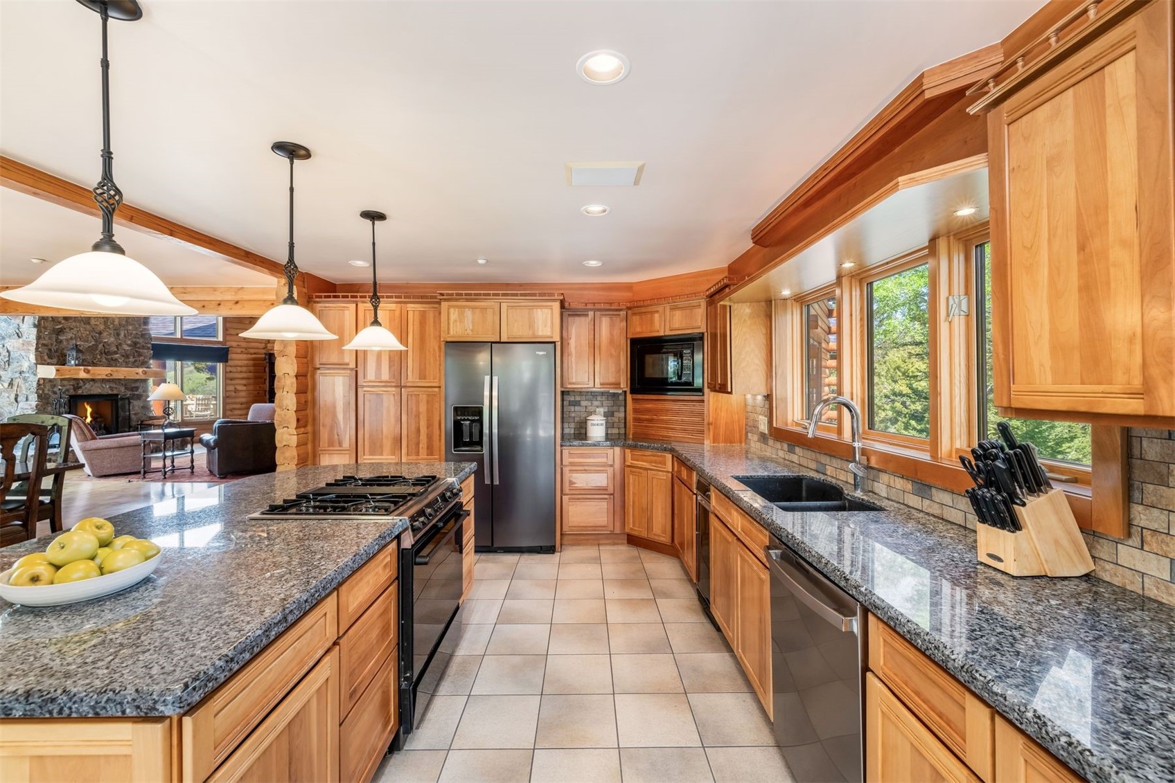 2244 Johnson Road Property Photo 12