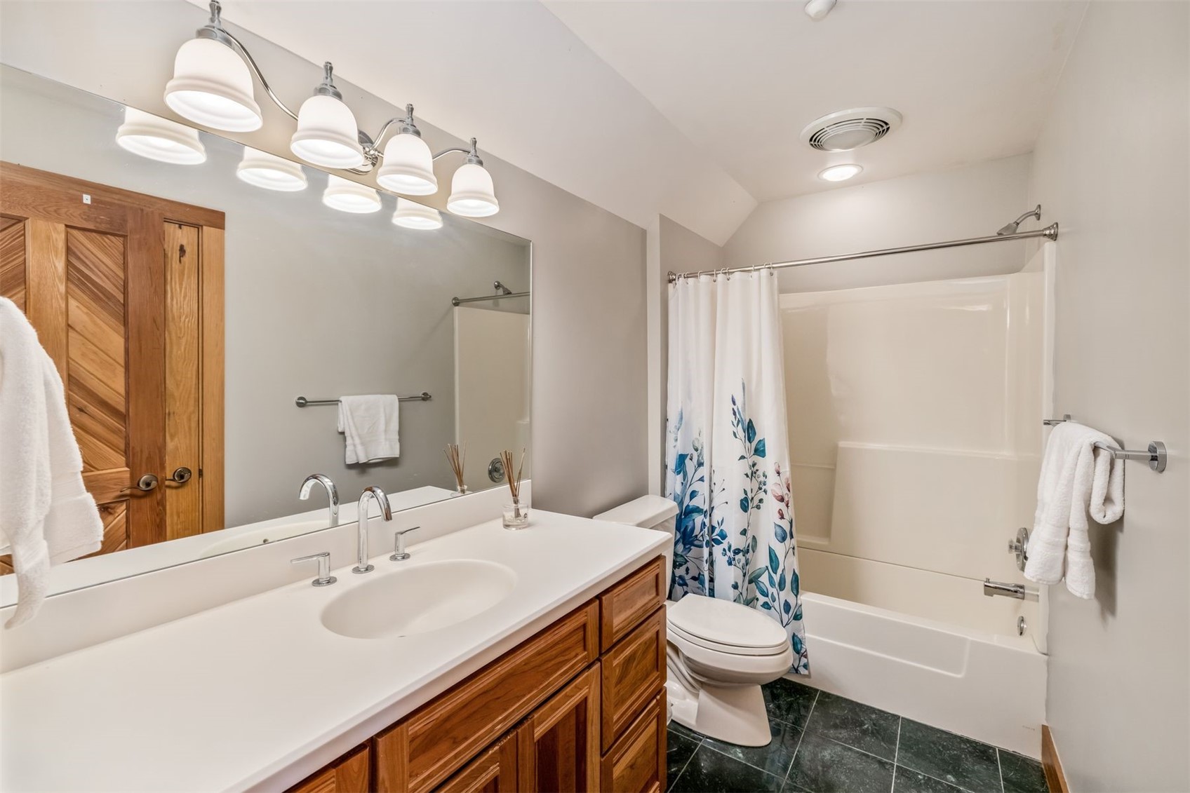2244 Johnson Road Property Photo 29