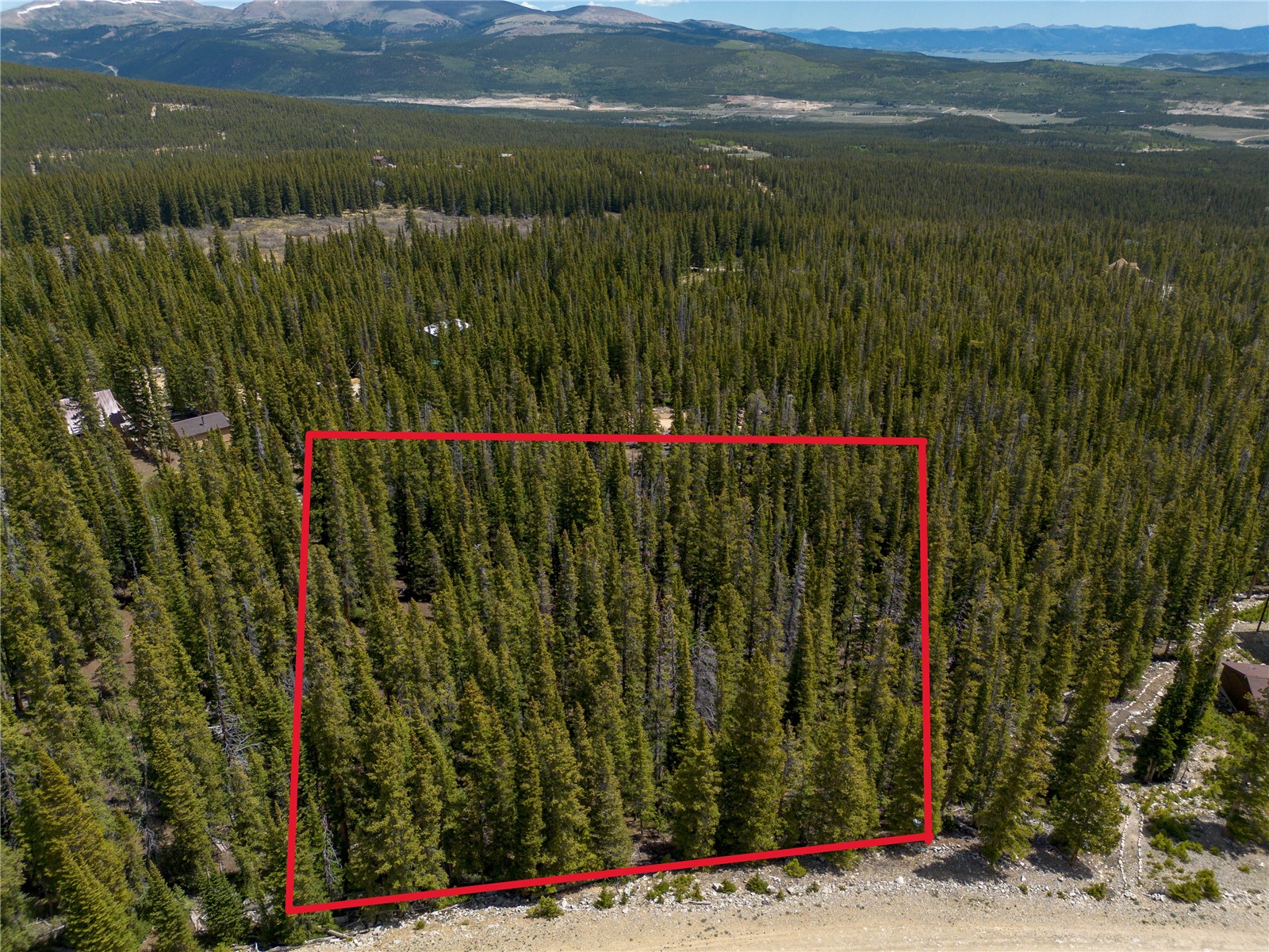 272 Grizzly Drive Property Photo 3