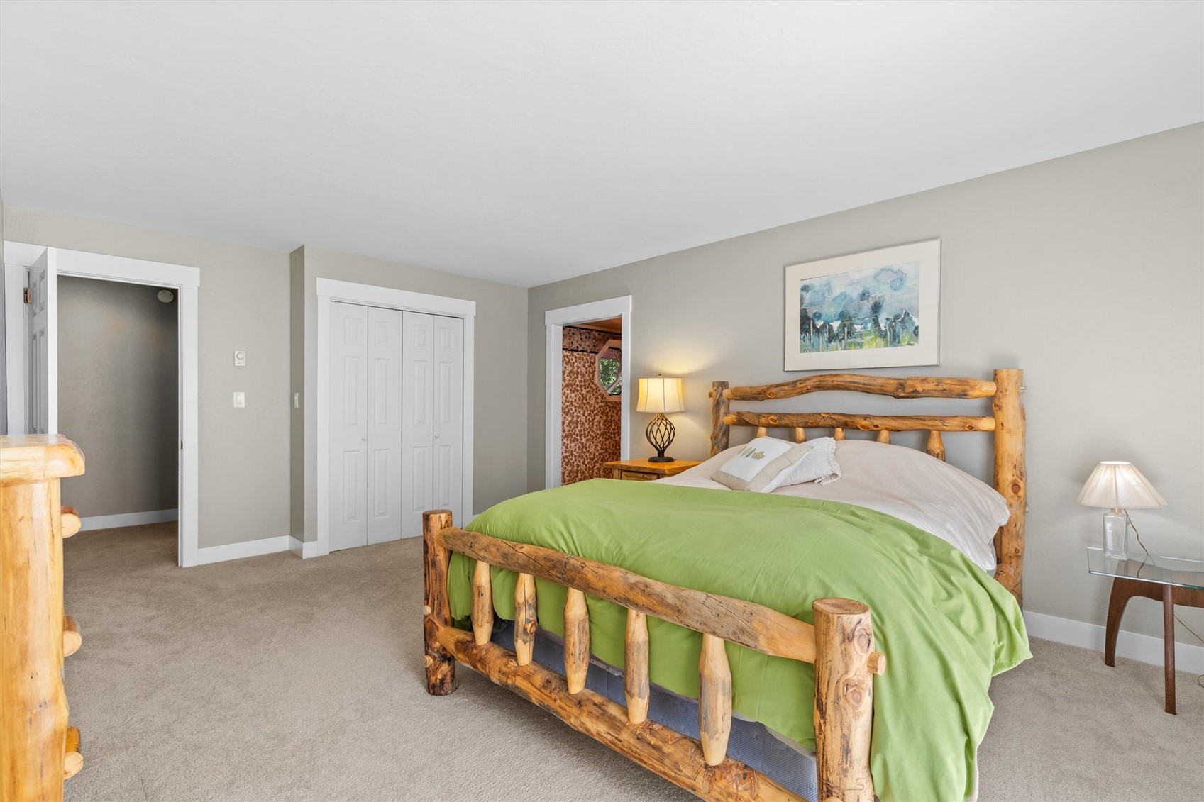 862 Douglas Street Property Photo 13