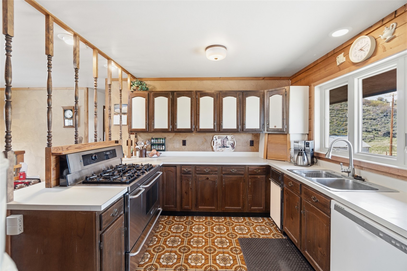 6040 County Road 65 Property Photo 16