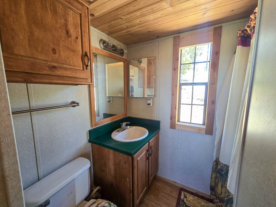 487 Indian Lane Property Photo 12