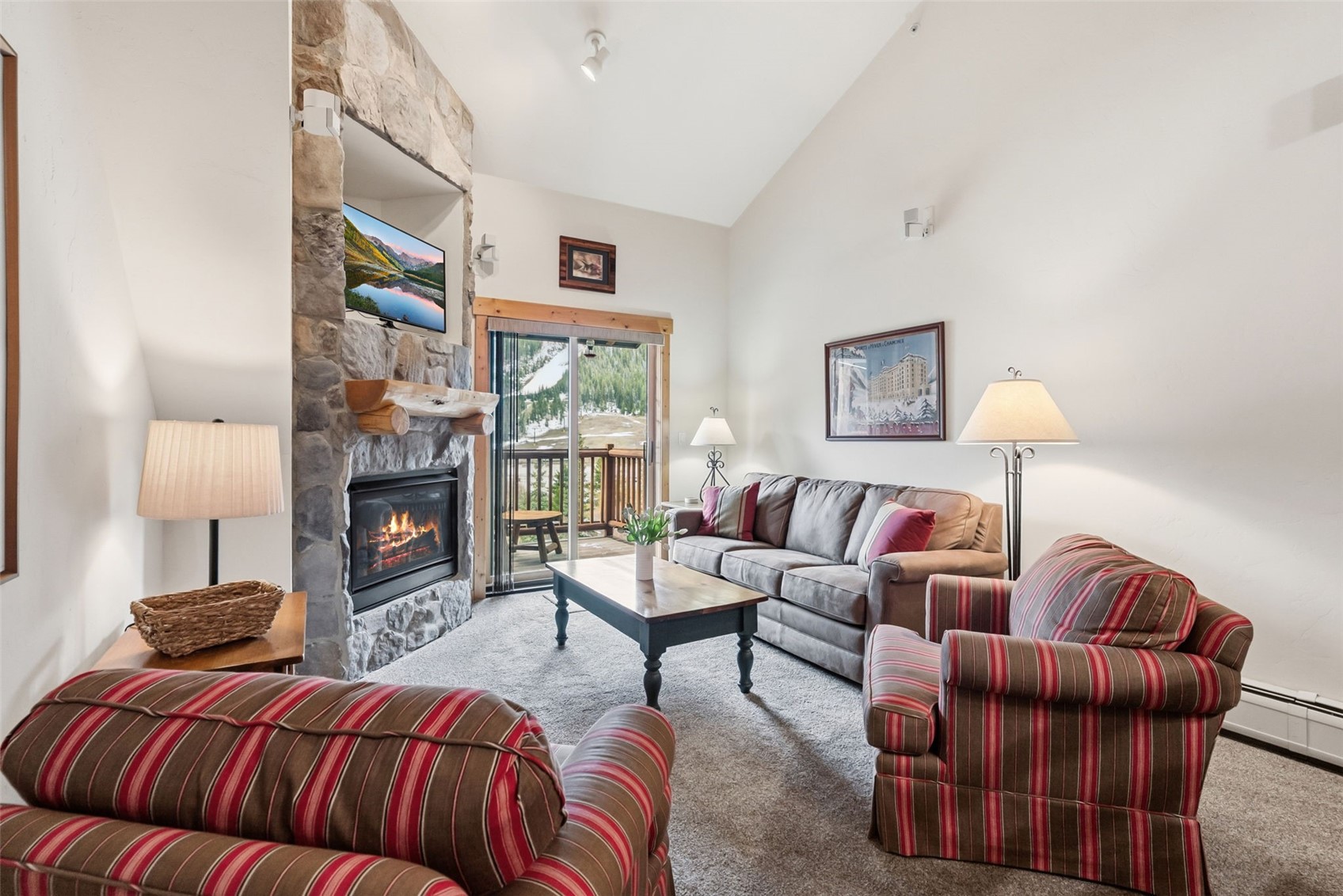 22784 Us Highway 6 2667 Property Photo 10