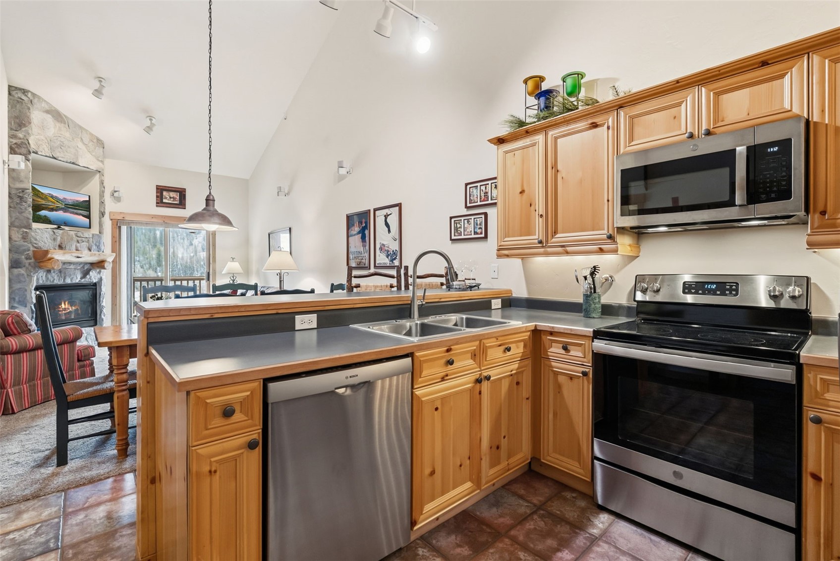 22784 Us Highway 6 2667 Property Photo 21
