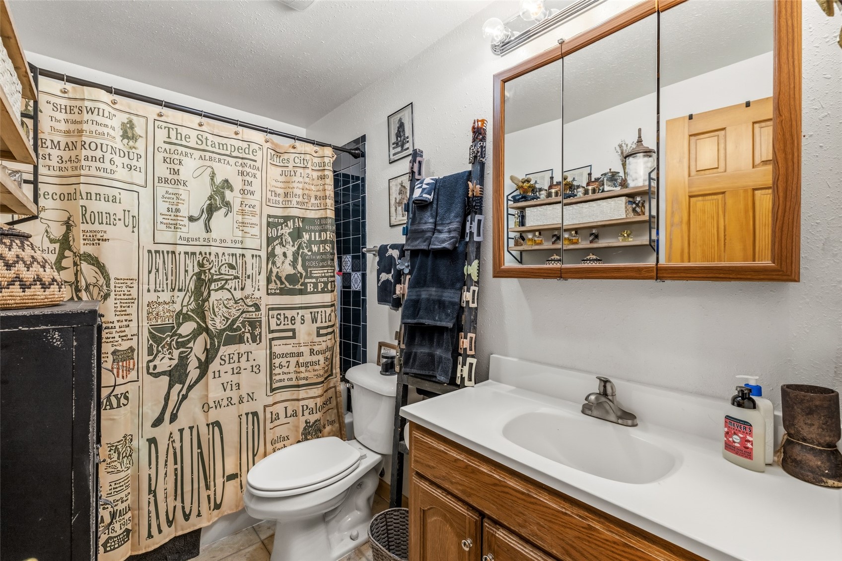 6055 Homesteader Lane Property Photo 34