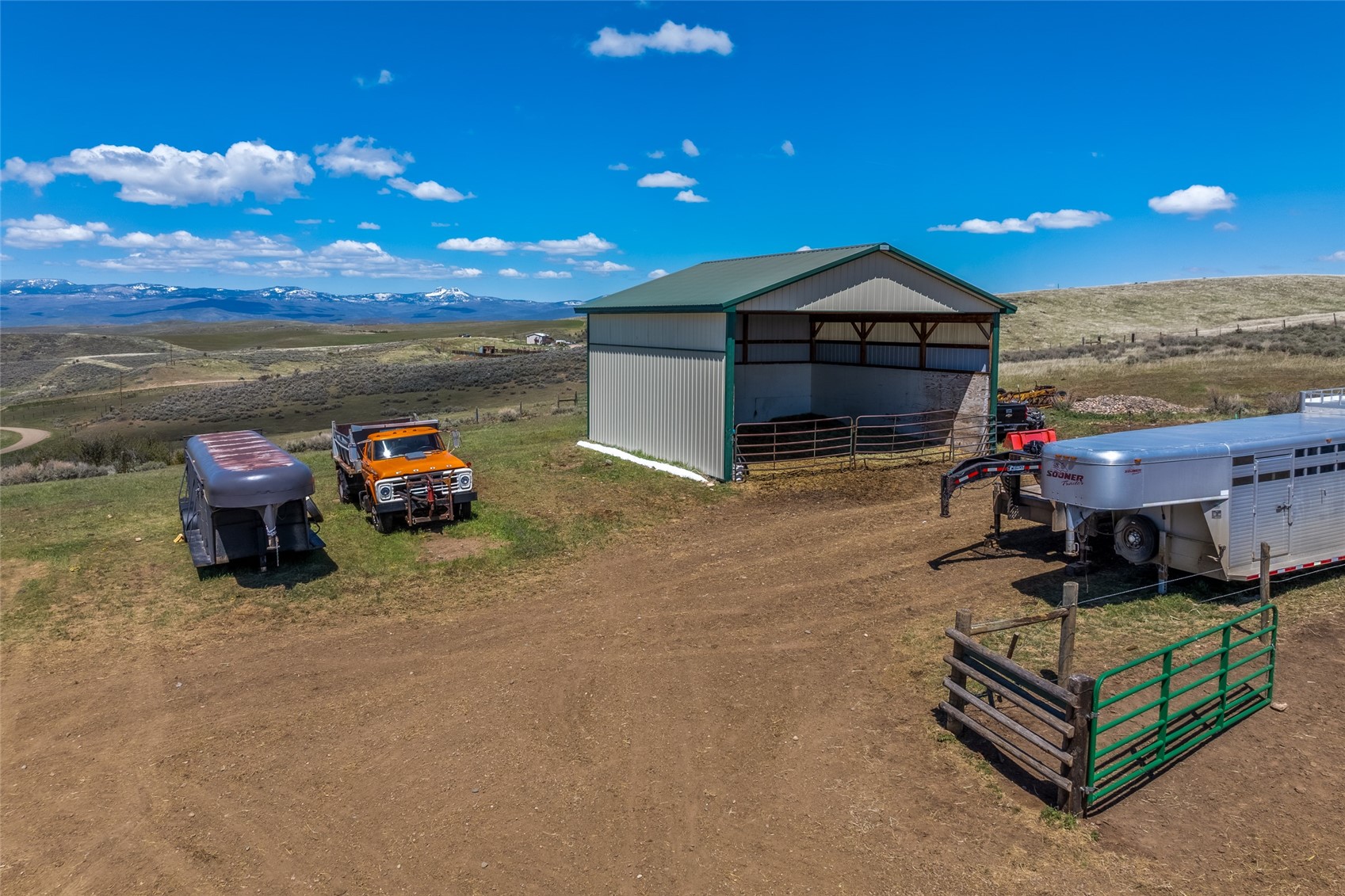 6055 Homesteader Lane Property Photo 39